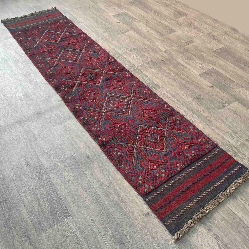 Afghan Mushwani Runner