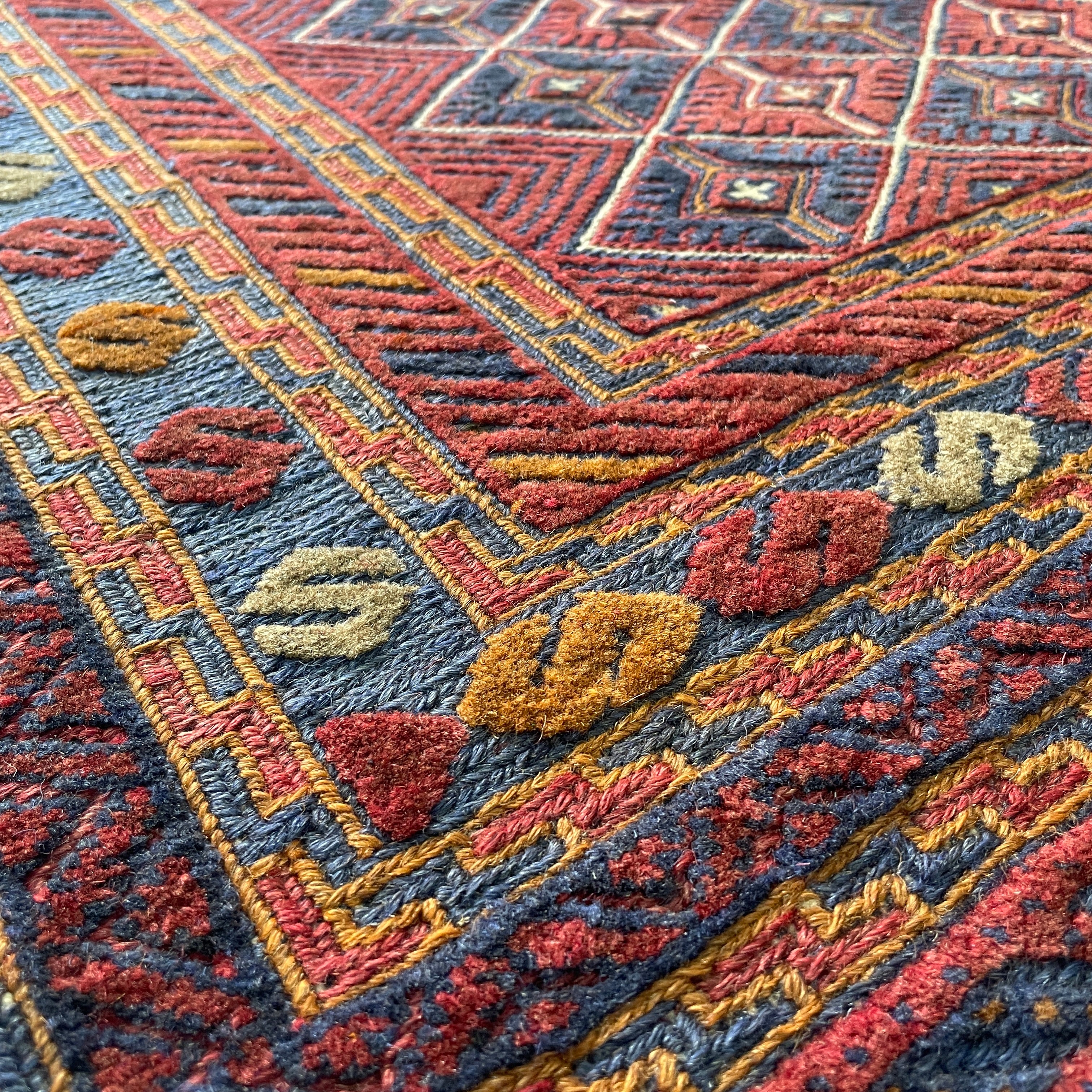 Afghan Fine Mushwani Rug (Belgian Wool)