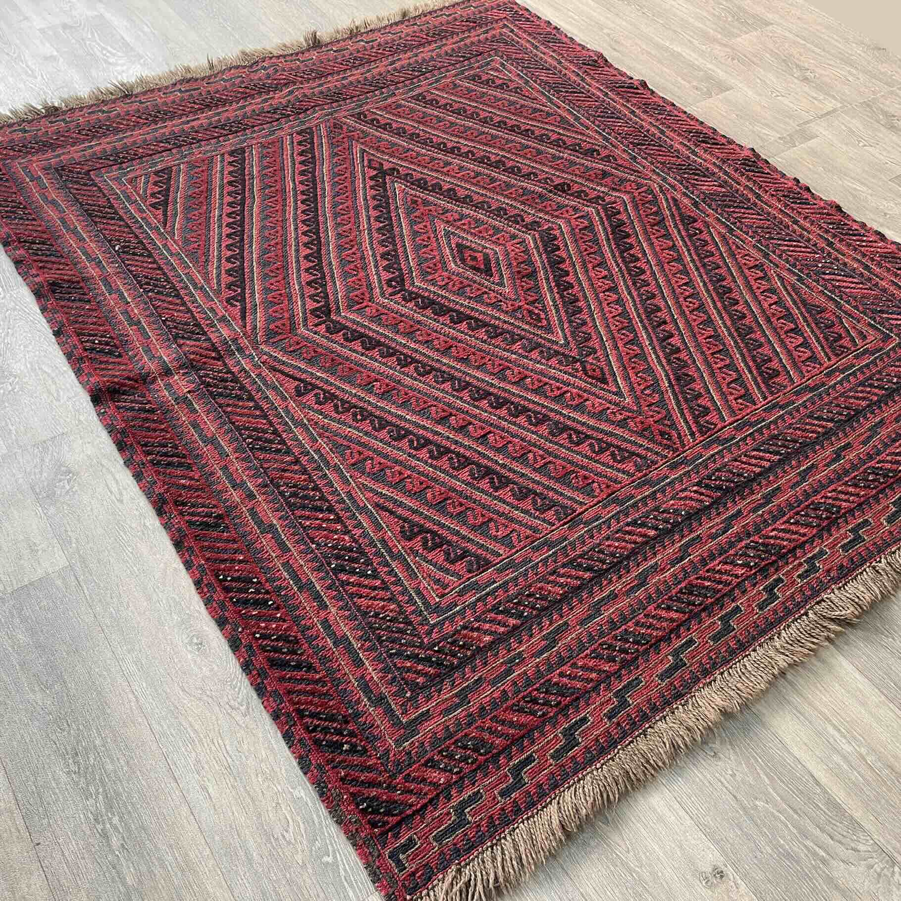 Afghan Mushwani Rug