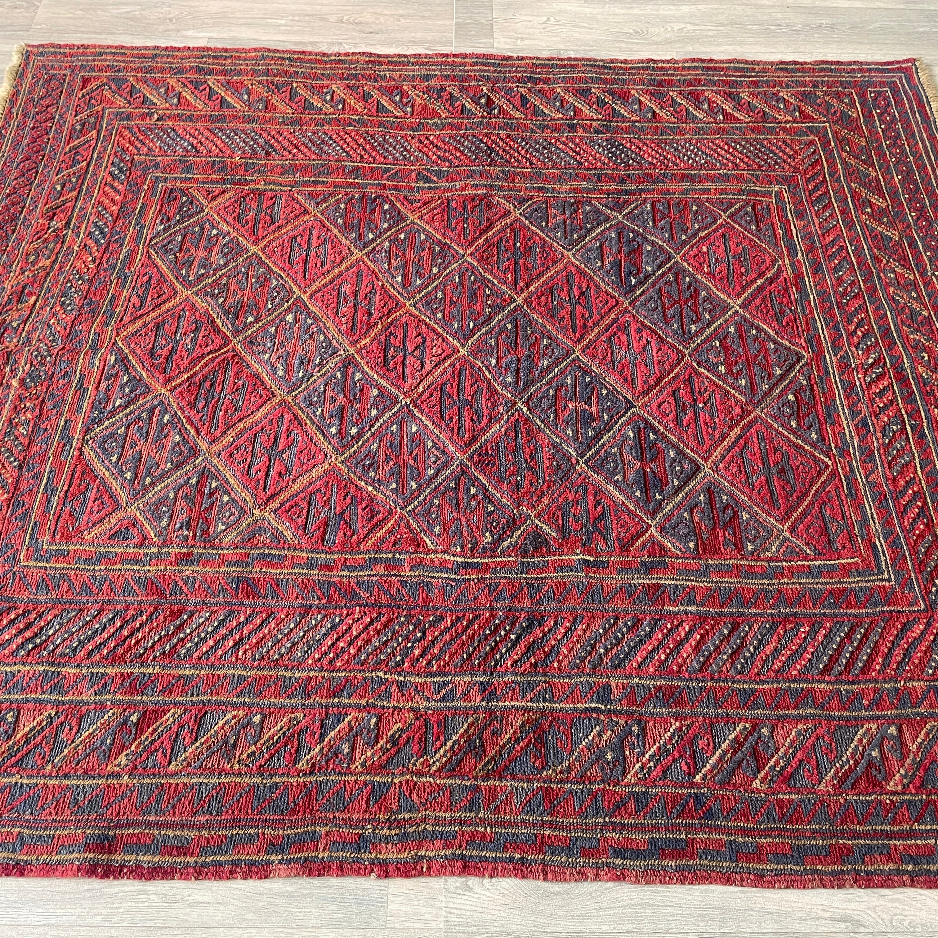 Afghan Mushwani Rug