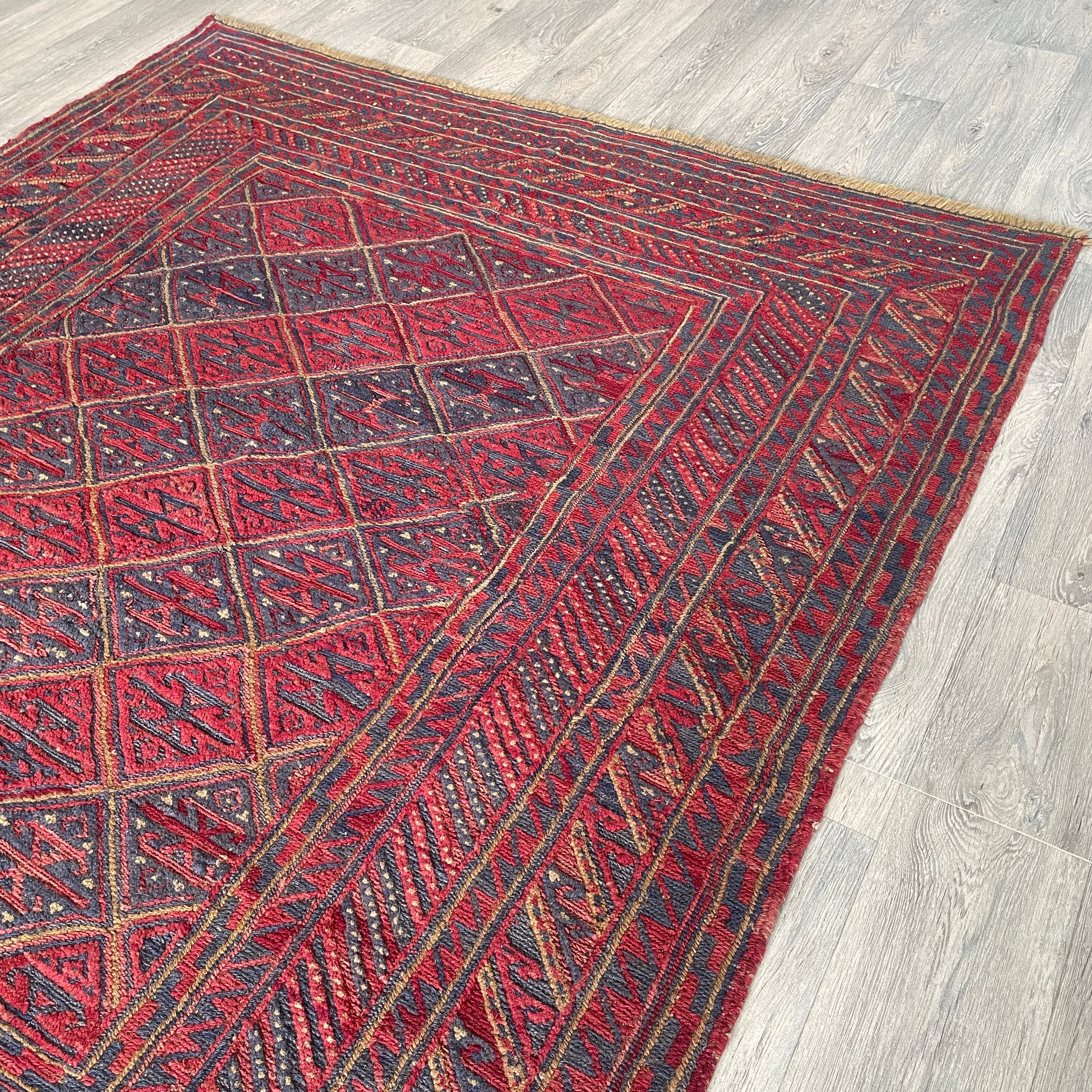 Afghan Mushwani Rug