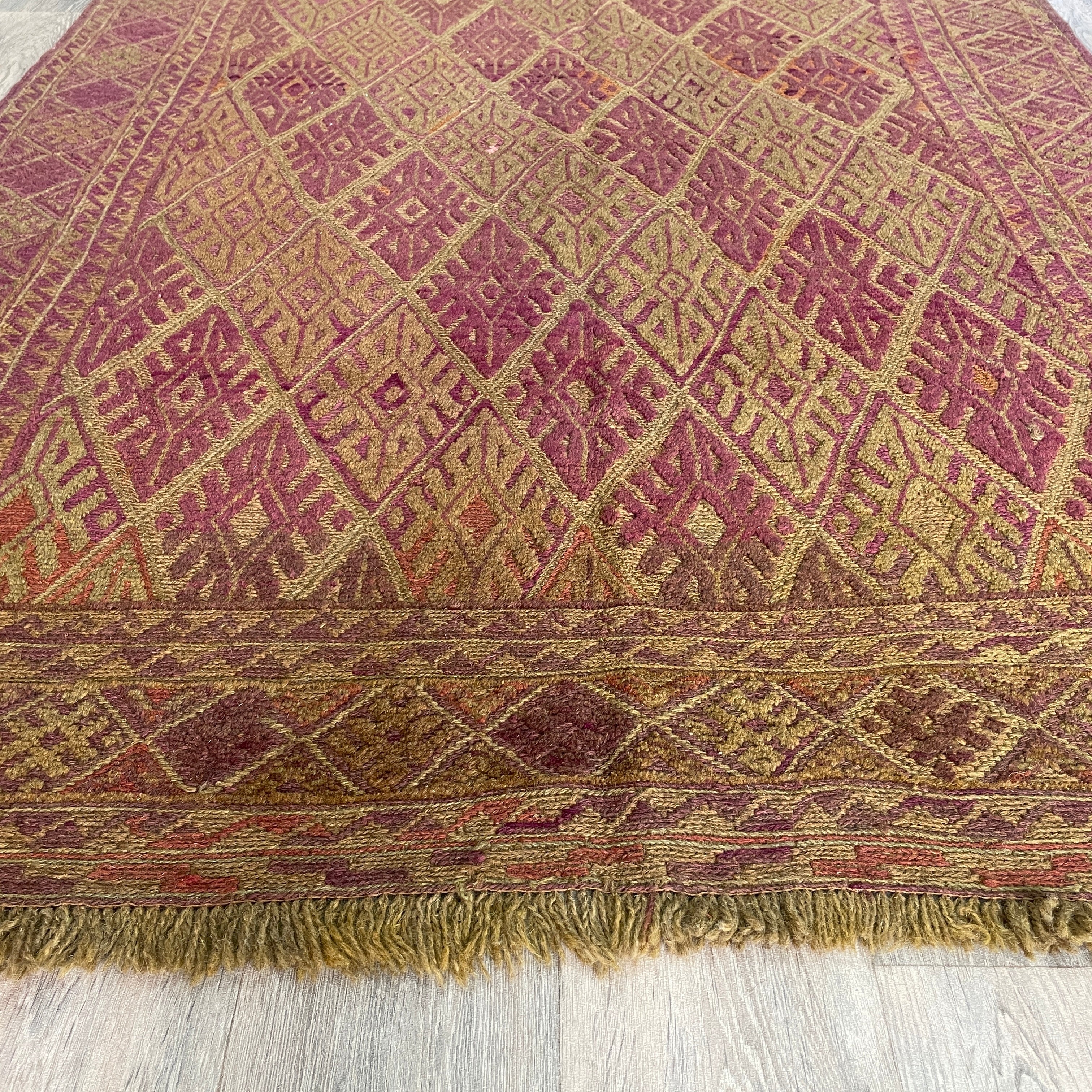 Afghan Mushwani Rug