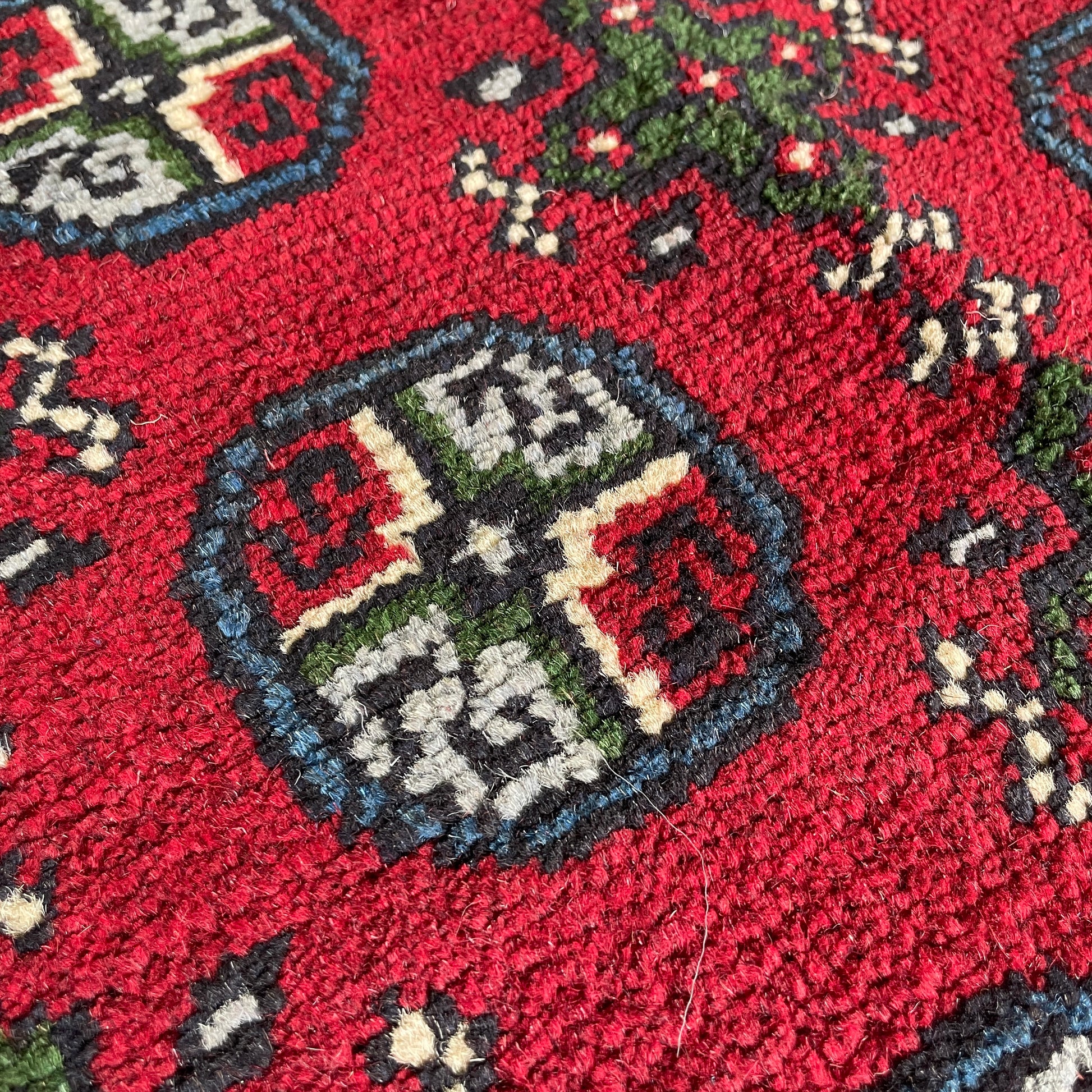 304 x 206 cm | Afghan Aqcha Rug