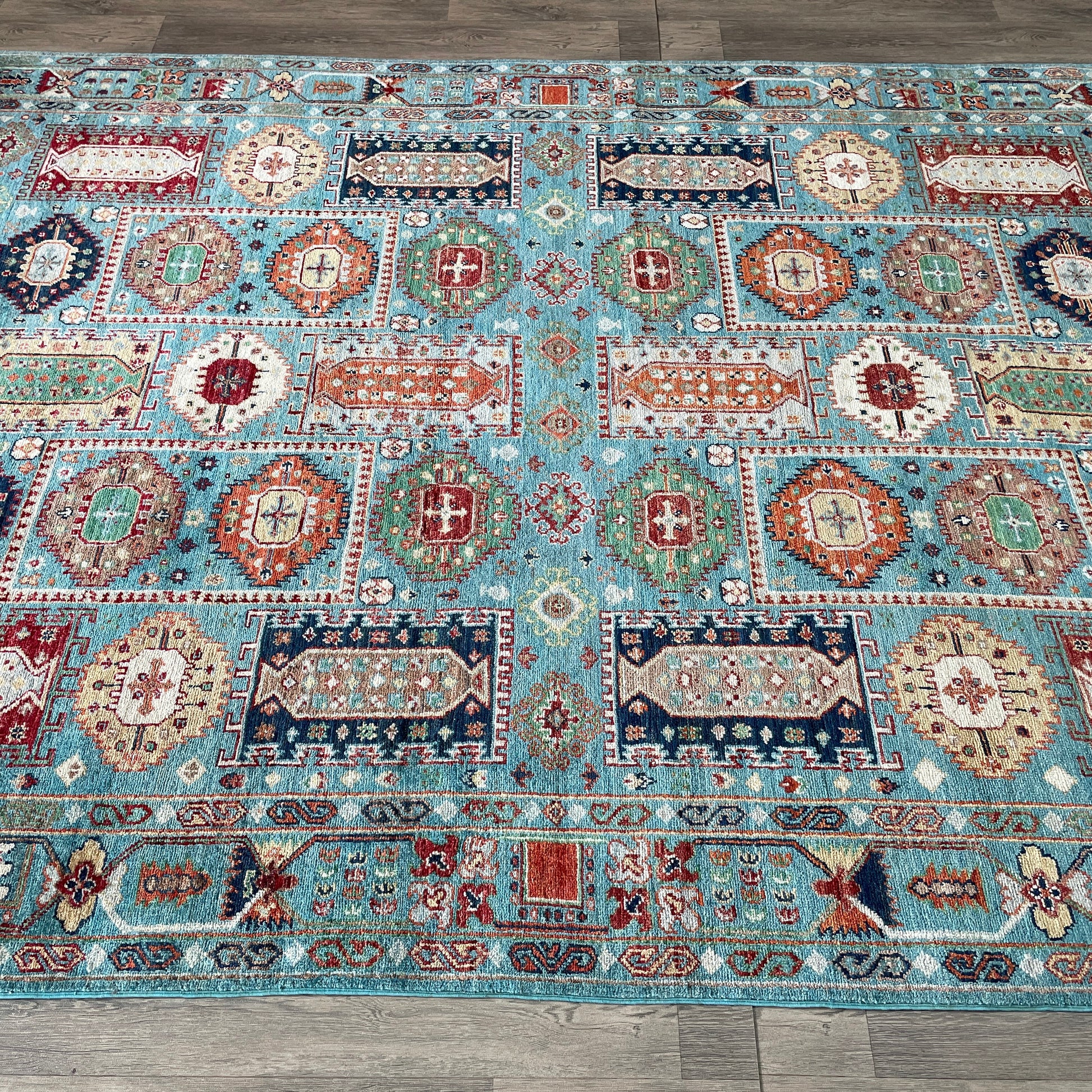 277 x 192 cm | Afghan Sultani Rug