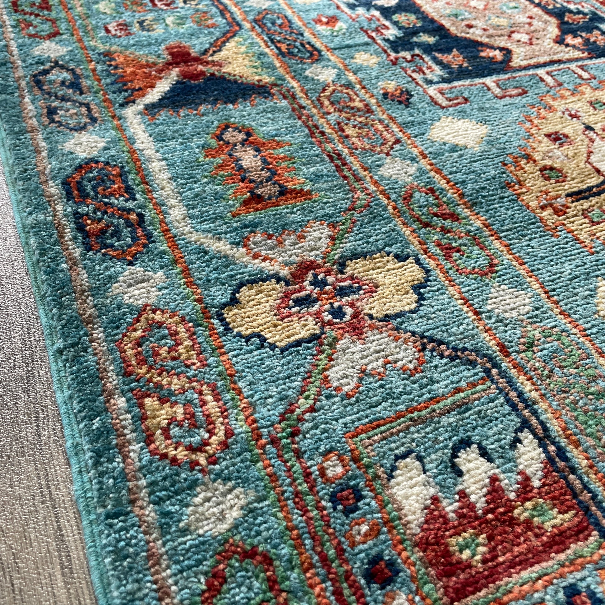 277 x 192 cm | Afghan Sultani Rug