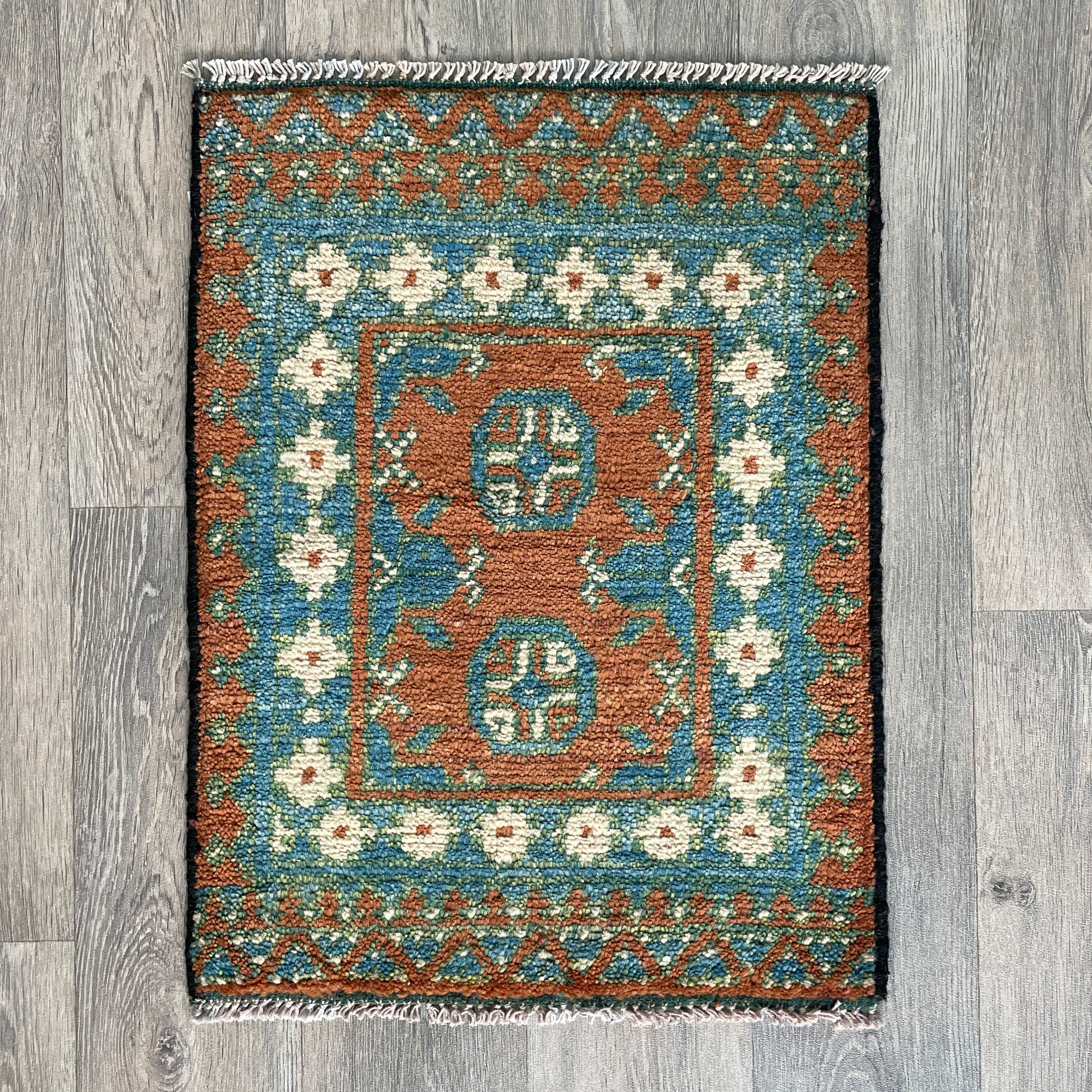 71 x 51 cm | Afghan Aqcha Door Mat