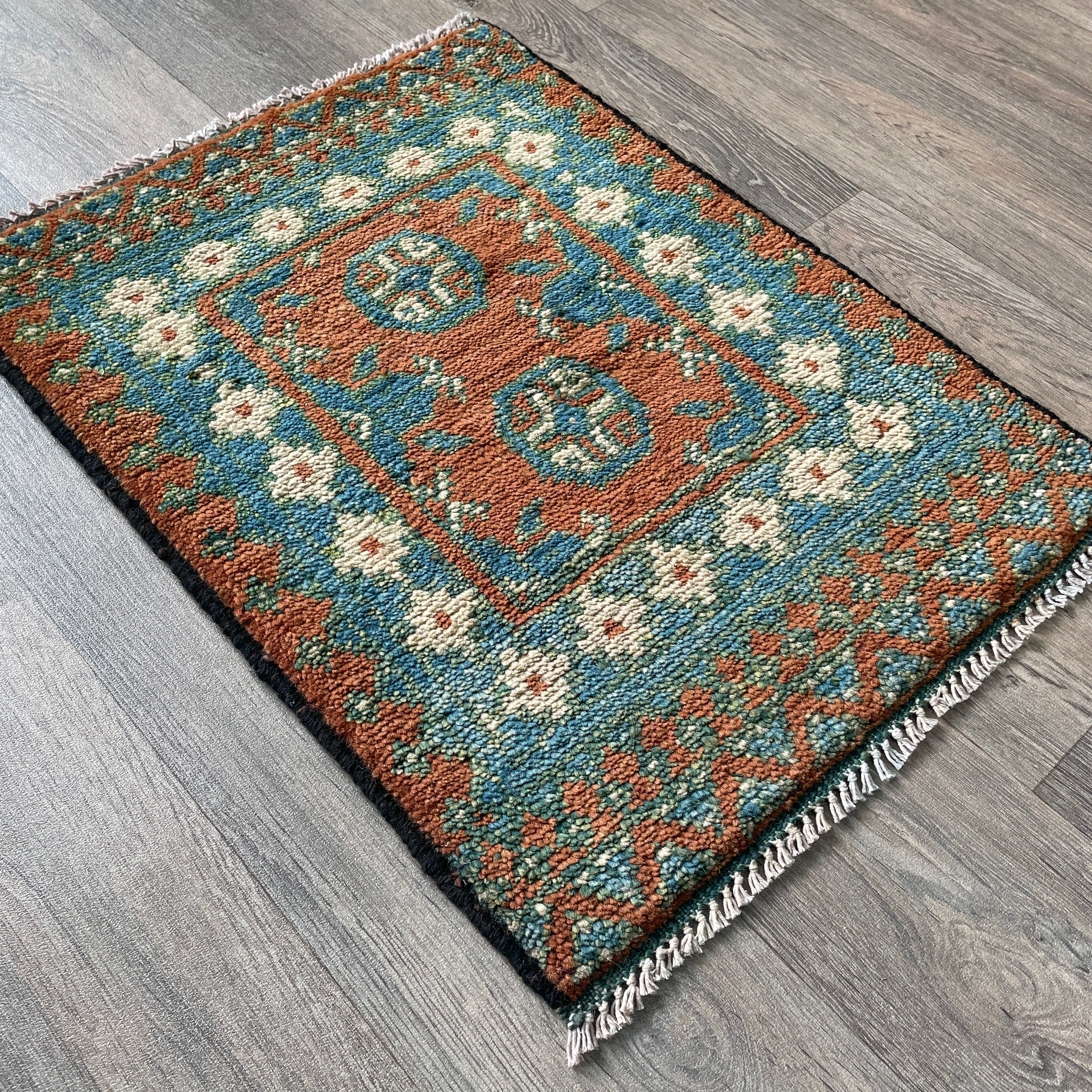 71 x 51 cm | Afghan Aqcha Door Mat
