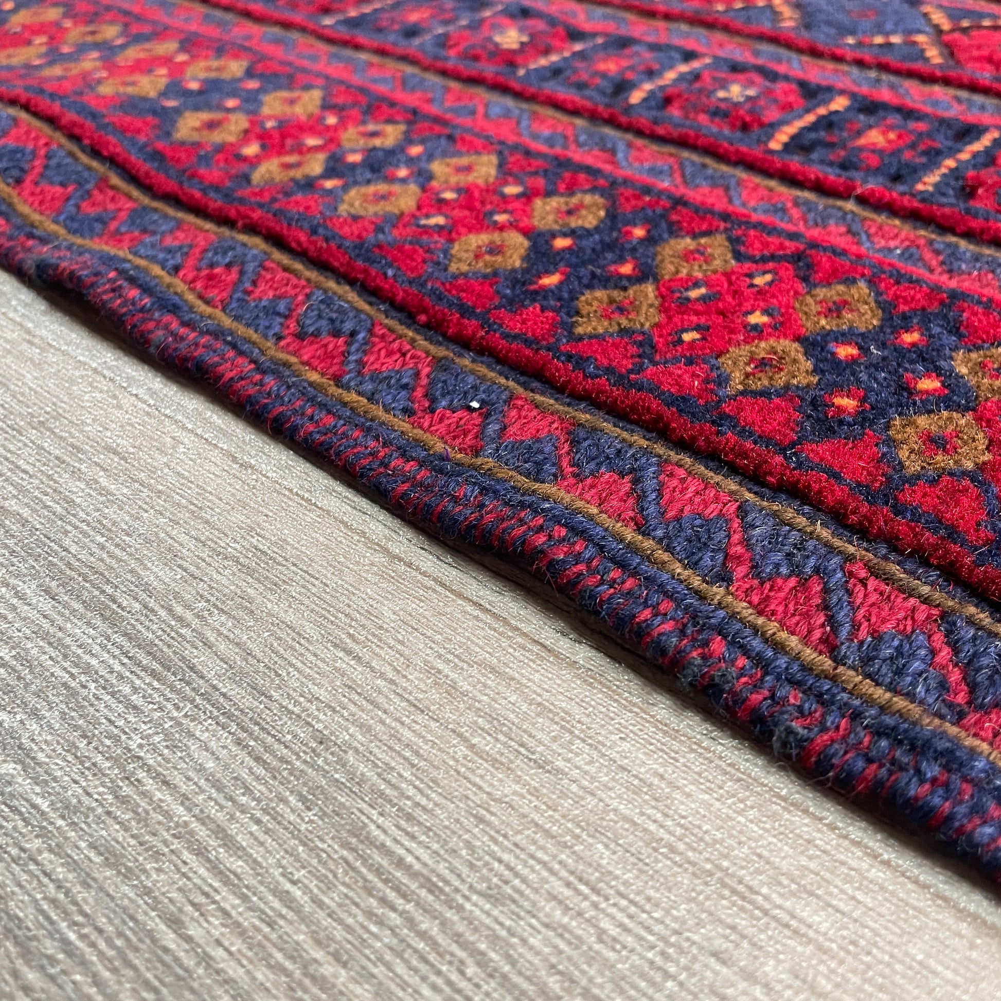 202 x 156 cm | Afghan Fine Mushwani Rug
