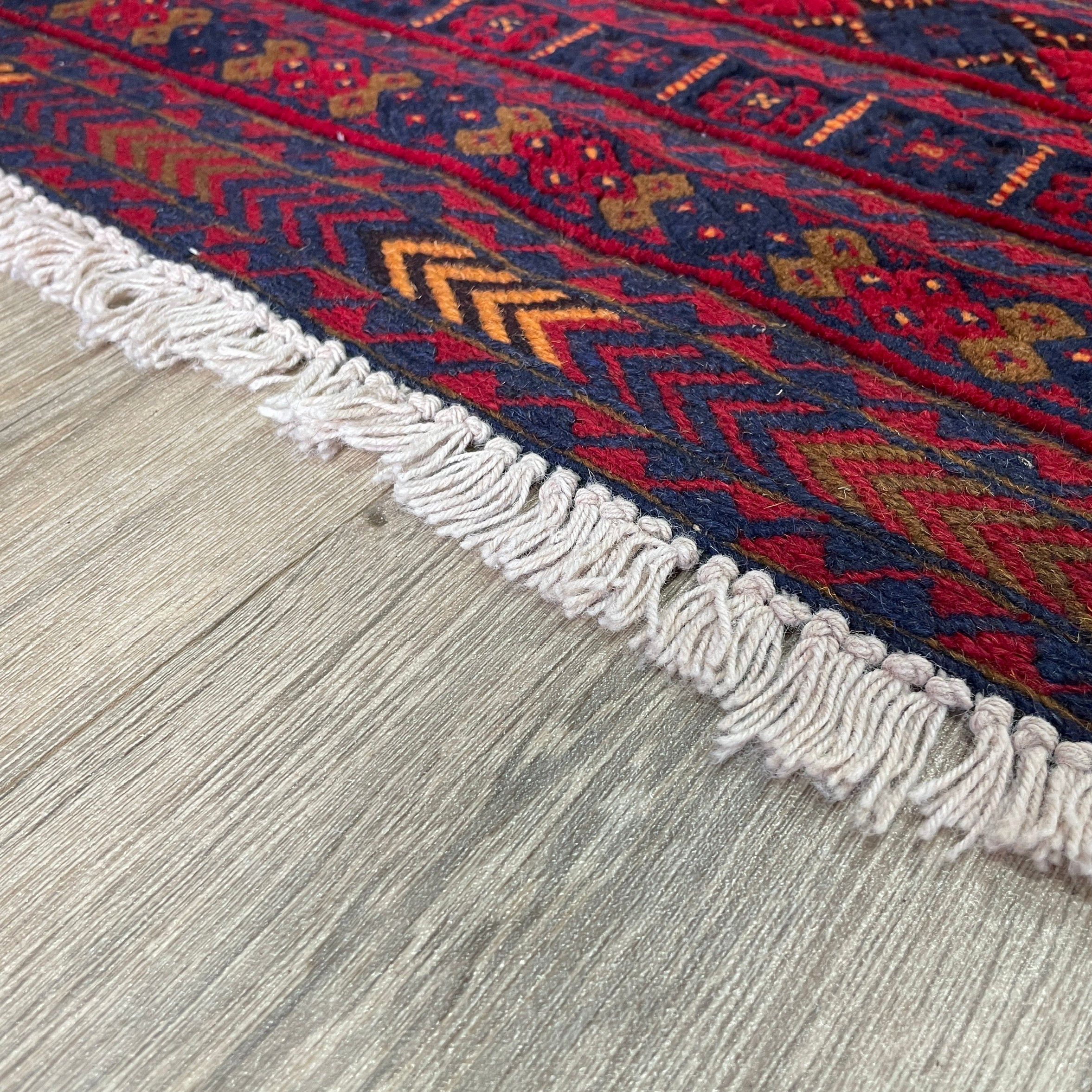 202 x 156 cm | Afghan Fine Mushwani Rug (Belgian Wool)