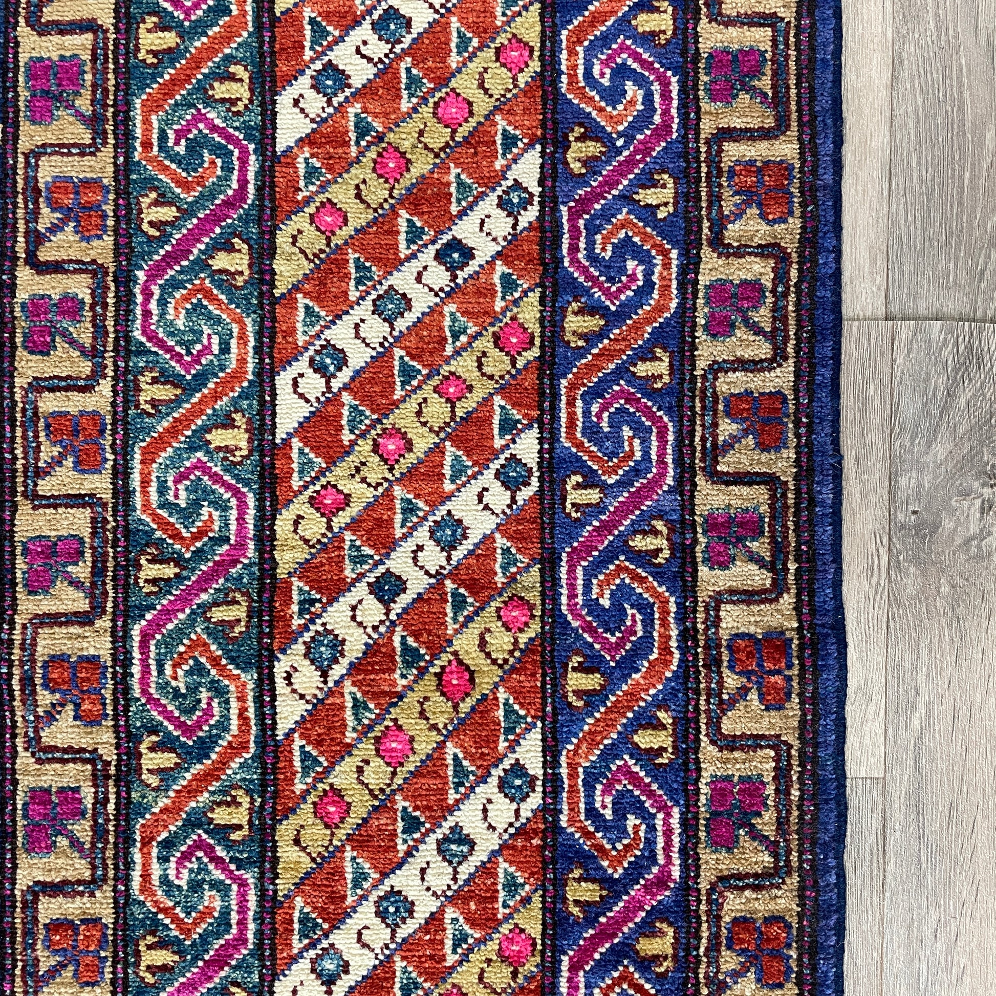 307 x 223 cm | Afghan Heriz Rug