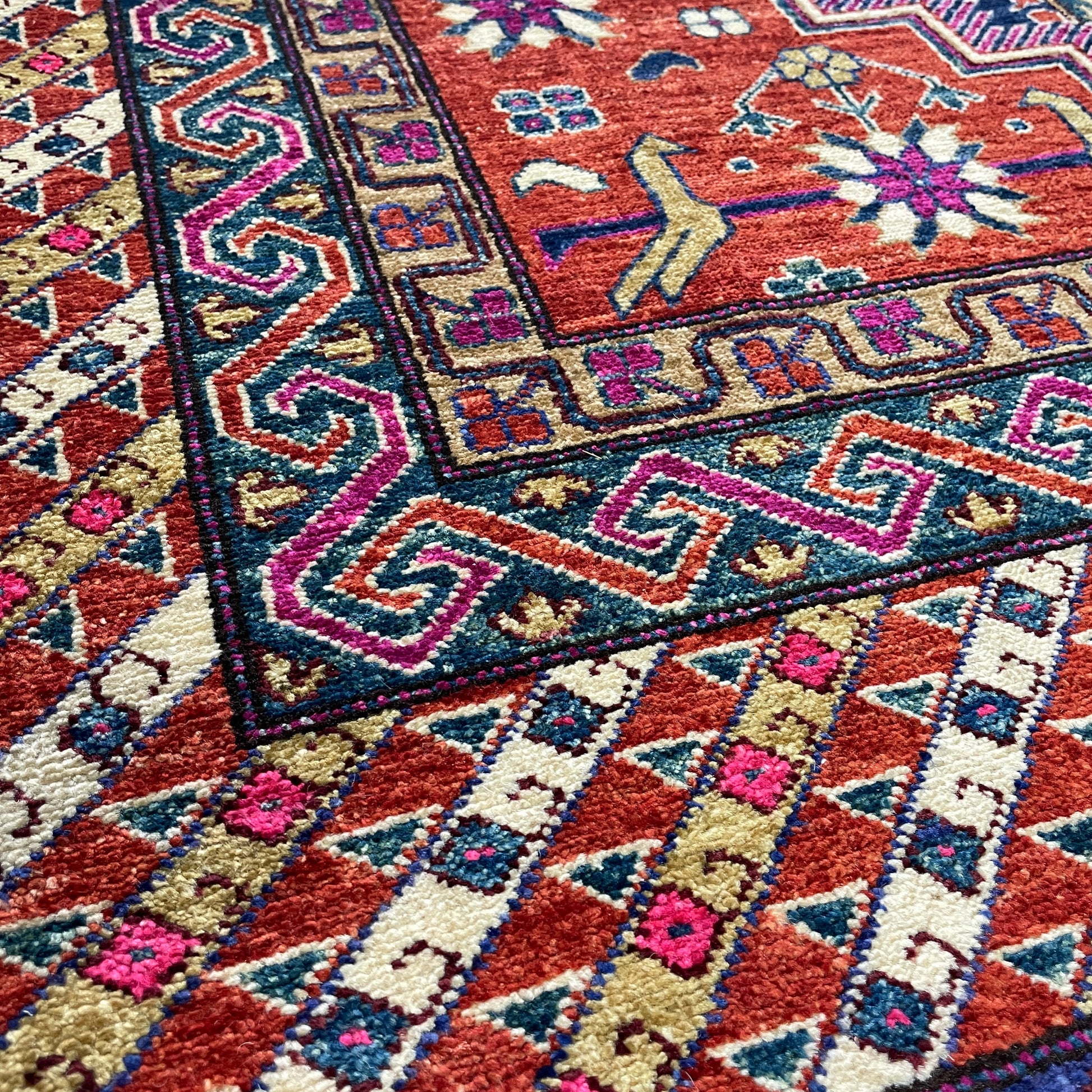 307 x 223 cm | Afghan Heriz Rug