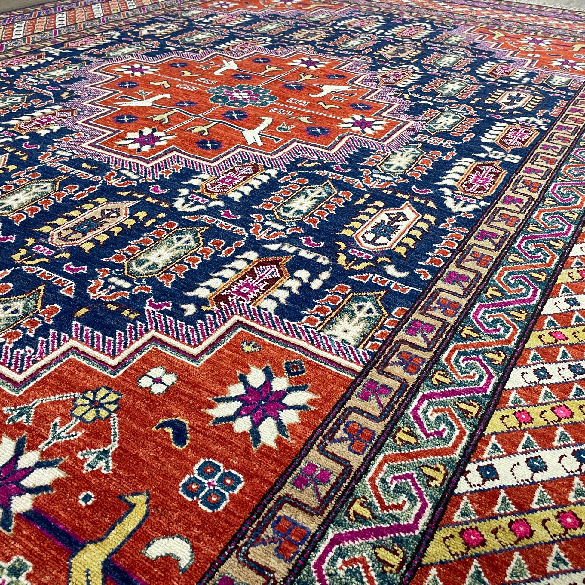 307 x 223 cm | Afghan Heriz Rug