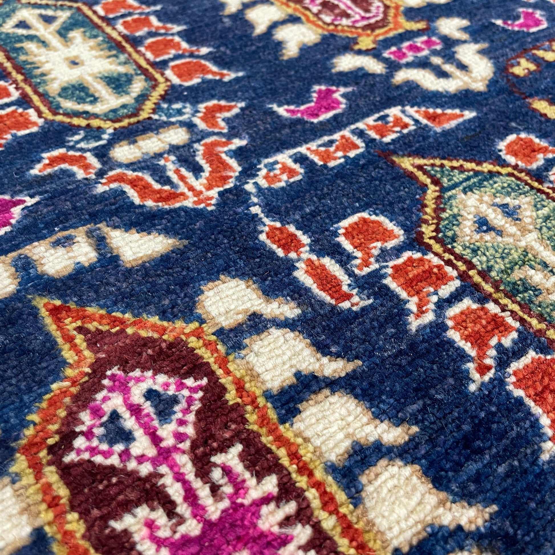 307 x 223 cm | Afghan Heriz Rug