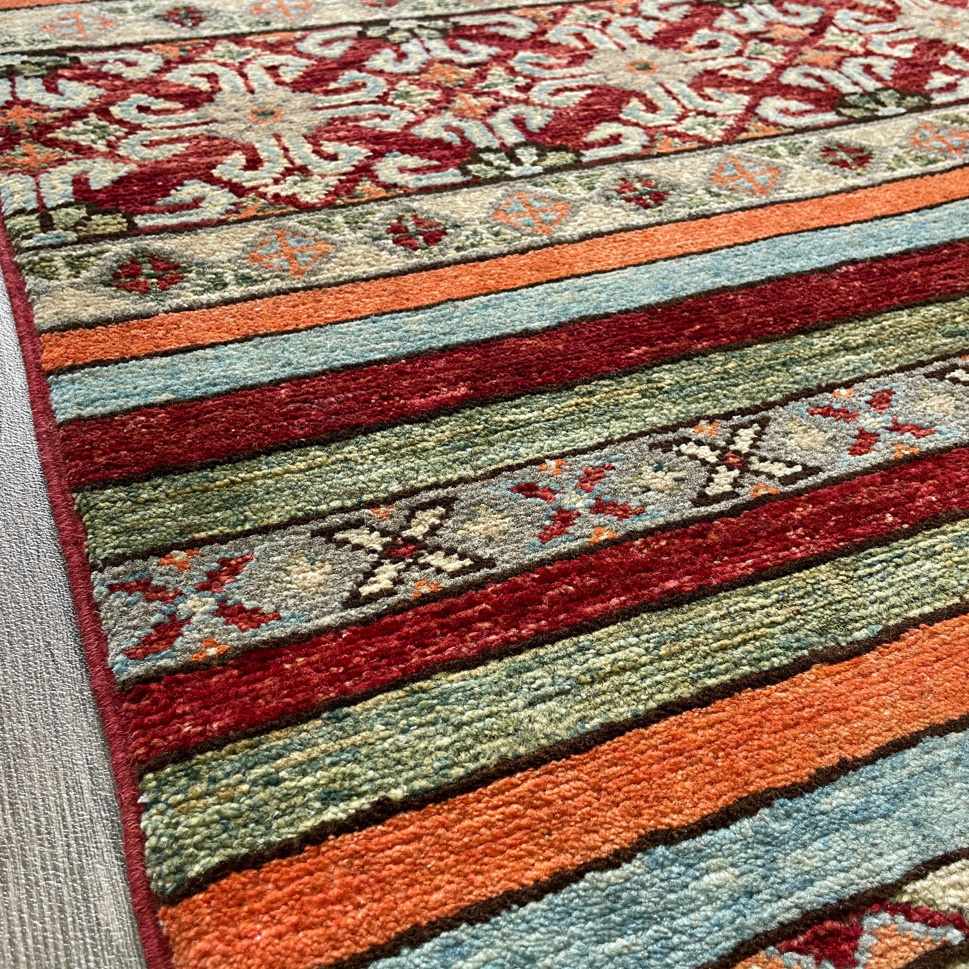 294 x 200 cm | Afghan Khorjin Rug