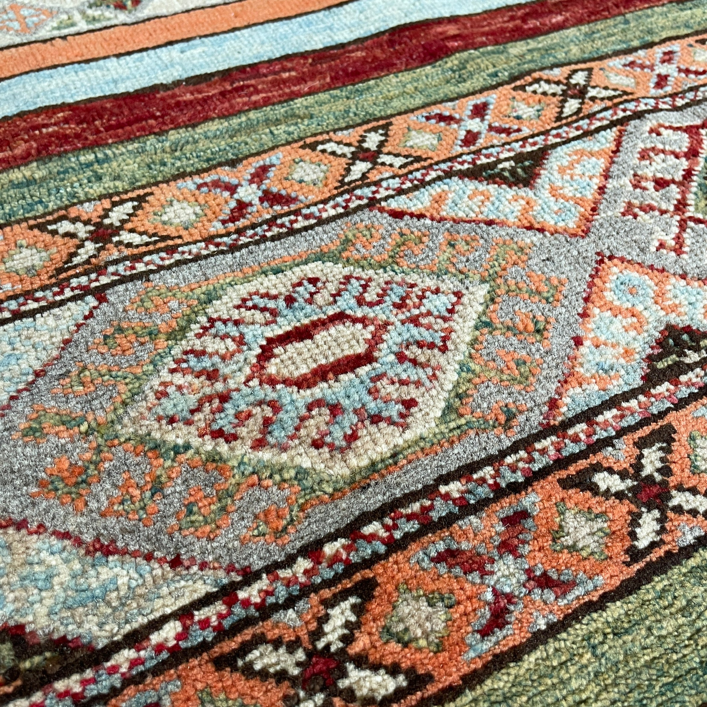 294 x 200 cm | Afghan Khorjin Rug