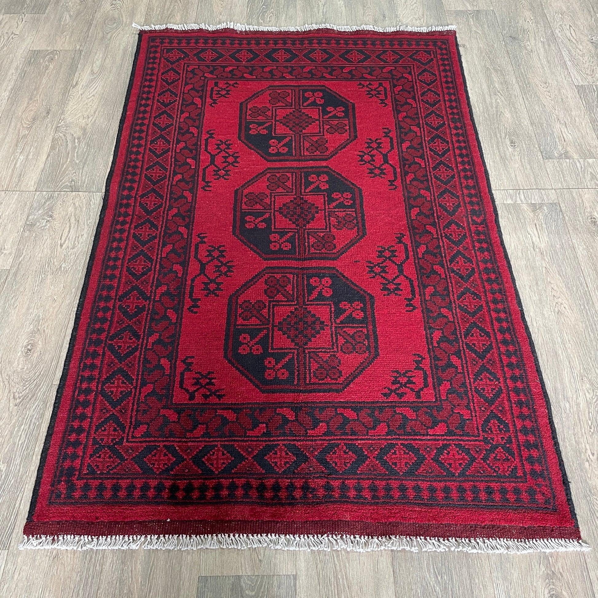 162 x 99 cm | Afghan Aqcha Rug