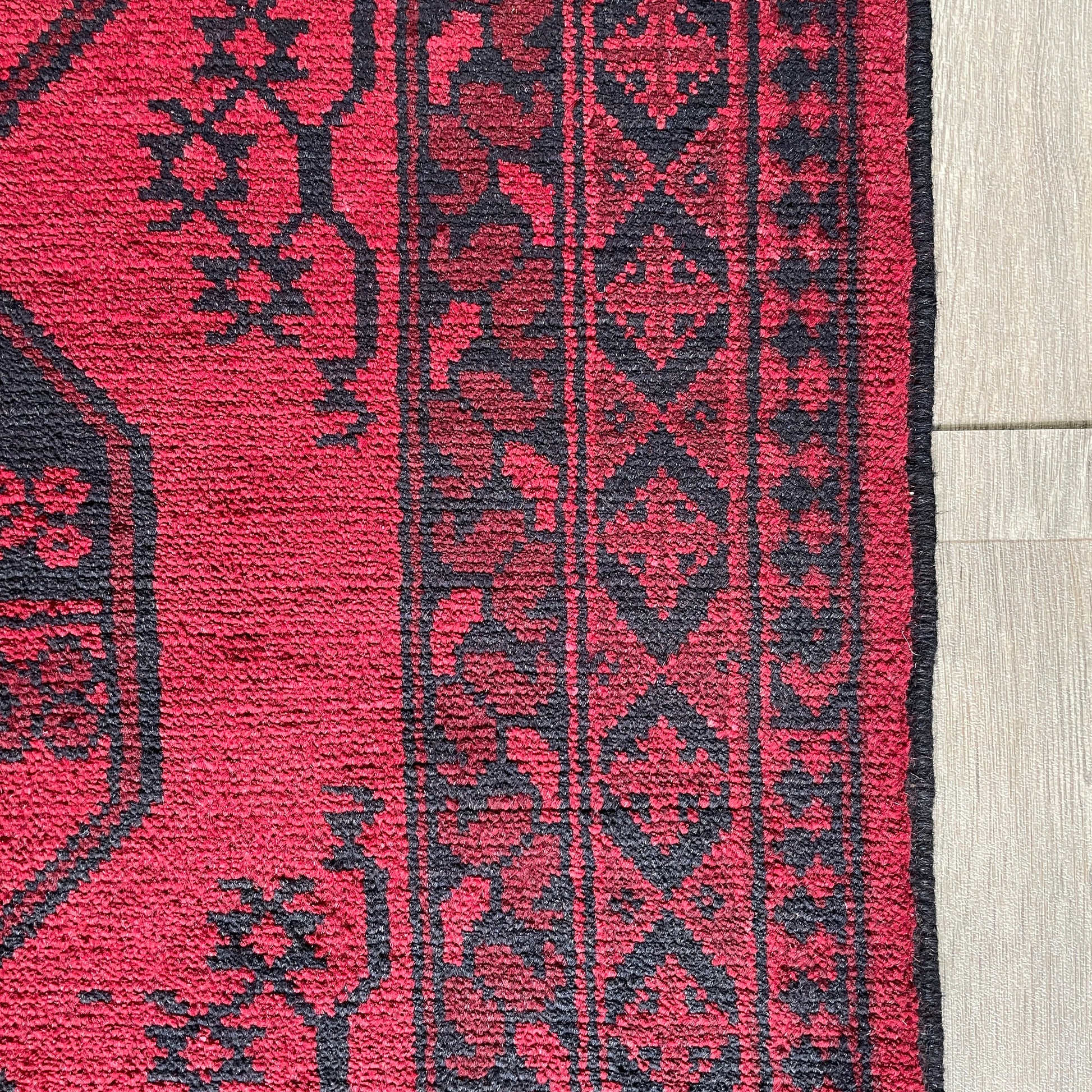 162 x 99 cm | Afghan Aqcha Rug