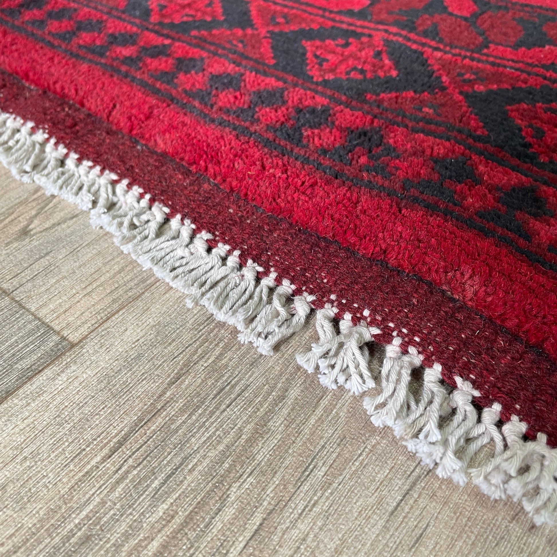 162 x 99 cm | Afghan Aqcha Rug