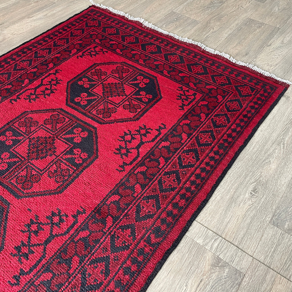 162 x 99 cm | Afghan Aqcha Rug