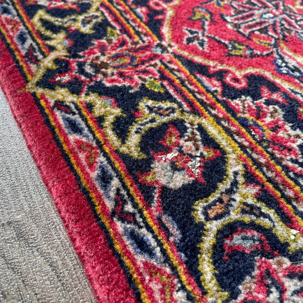 Vintage Persian Kashan Rug c. 1980 (Silk)