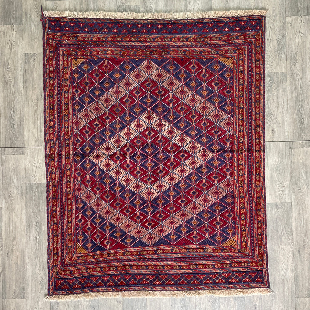 198 x 152 cm | Afghan Fine Mushwani Rug