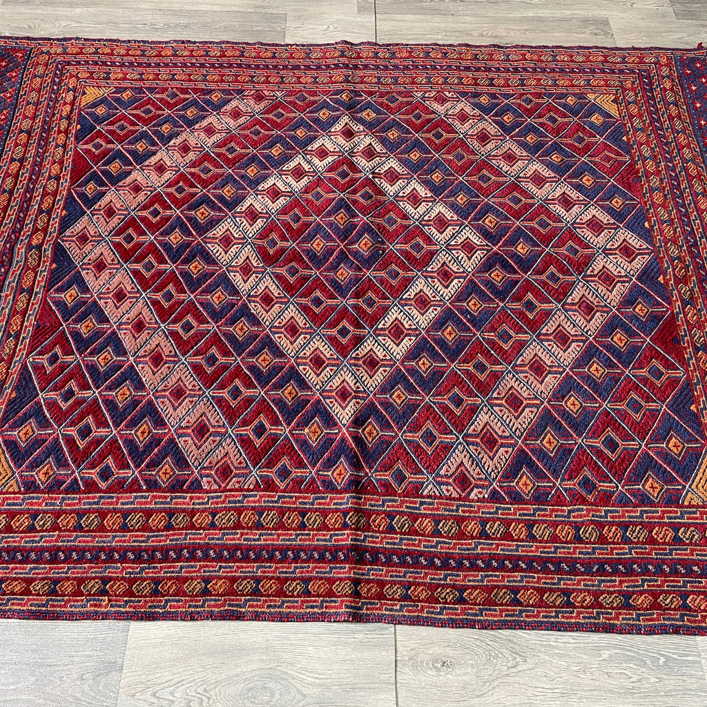 198 x 152 cm | Afghan Fine Mushwani Rug