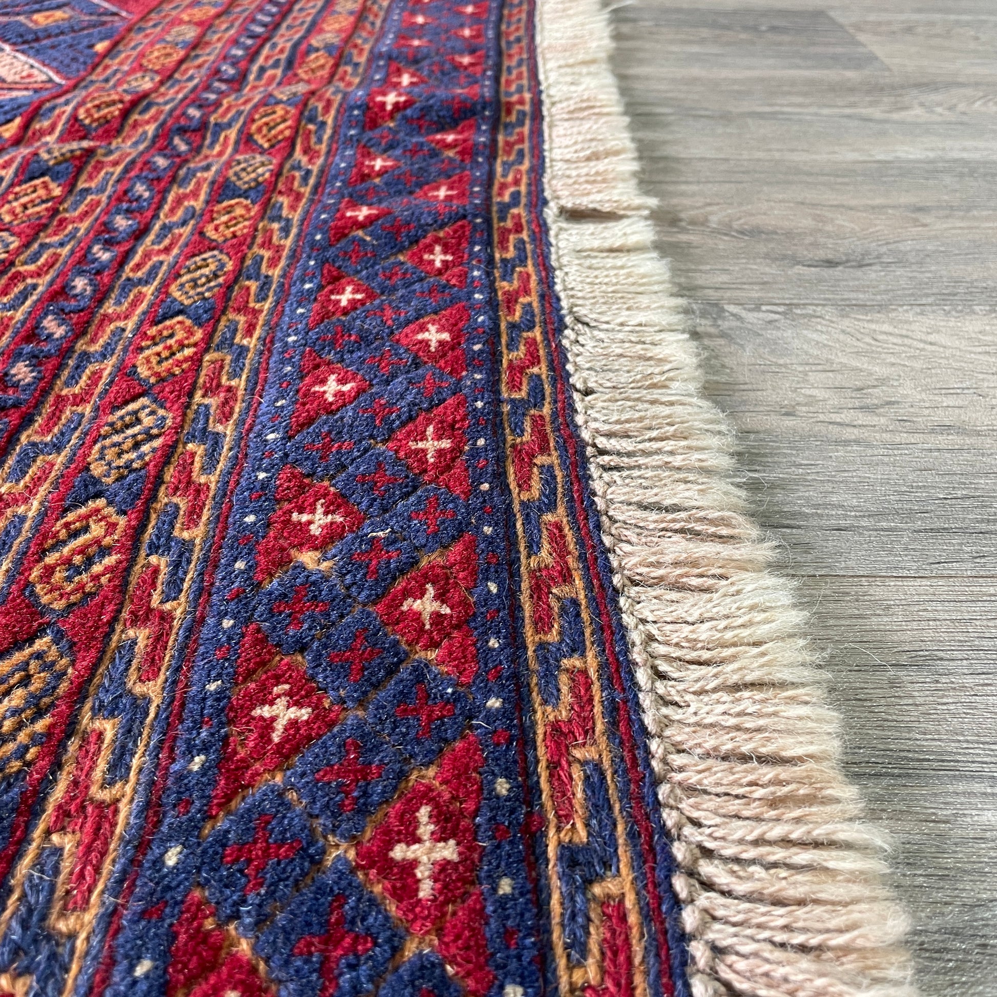 198 x 152 cm | Afghan Fine Mushwani Rug