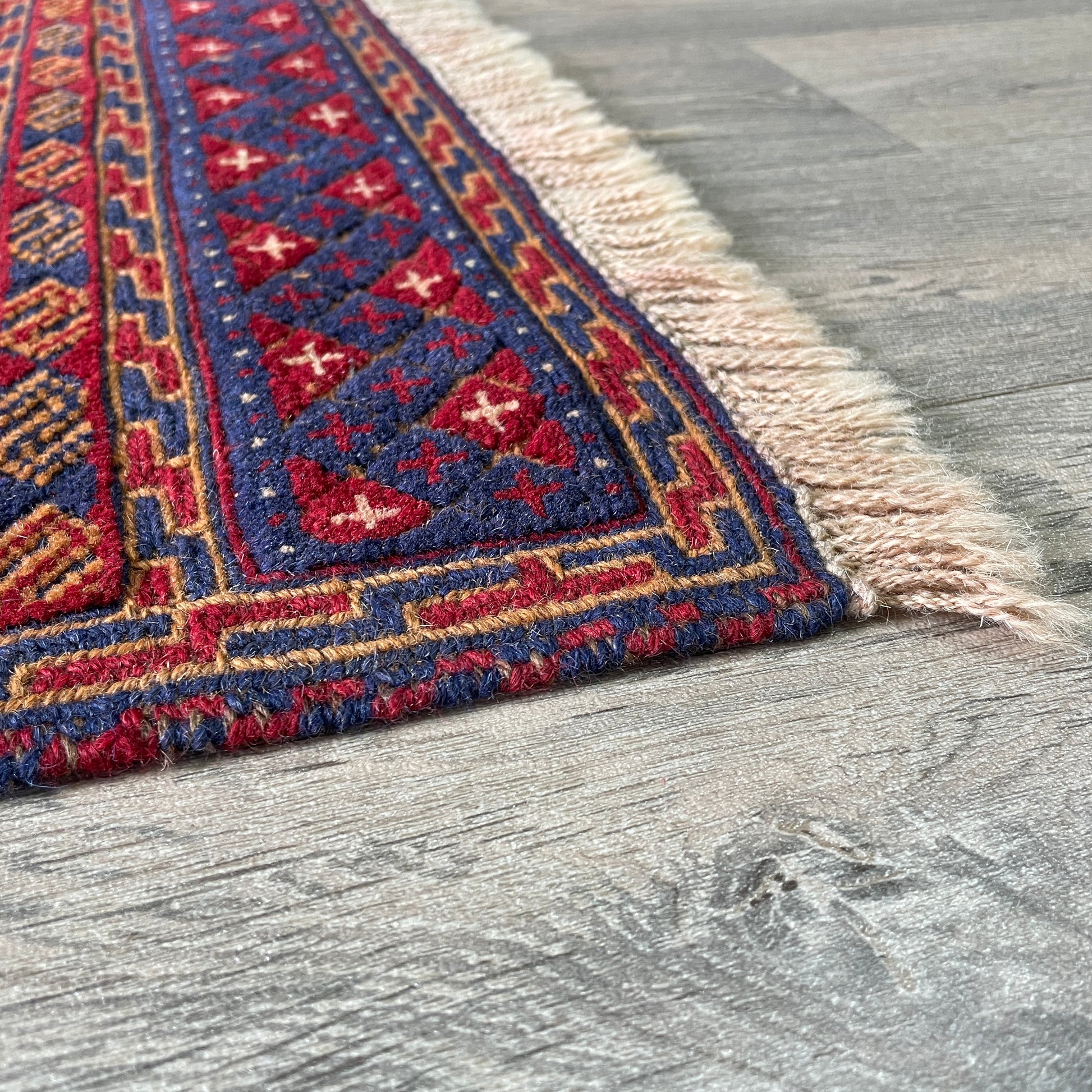 198 x 152 cm | Afghan Fine Mushwani Rug