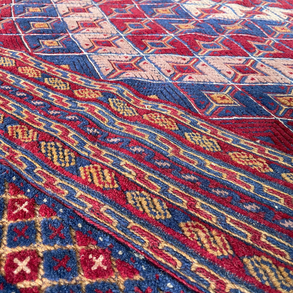 198 x 152 cm | Afghan Fine Mushwani Rug