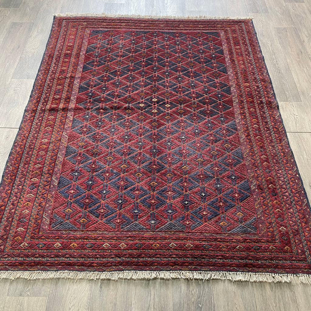 201 x 153 cm | Afghan Fine Mushwani Rug