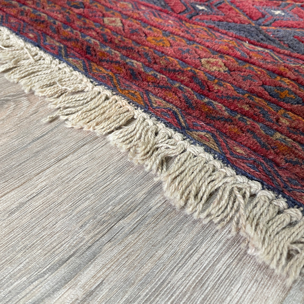 201 x 153 cm | Afghan Fine Mushwani Rug