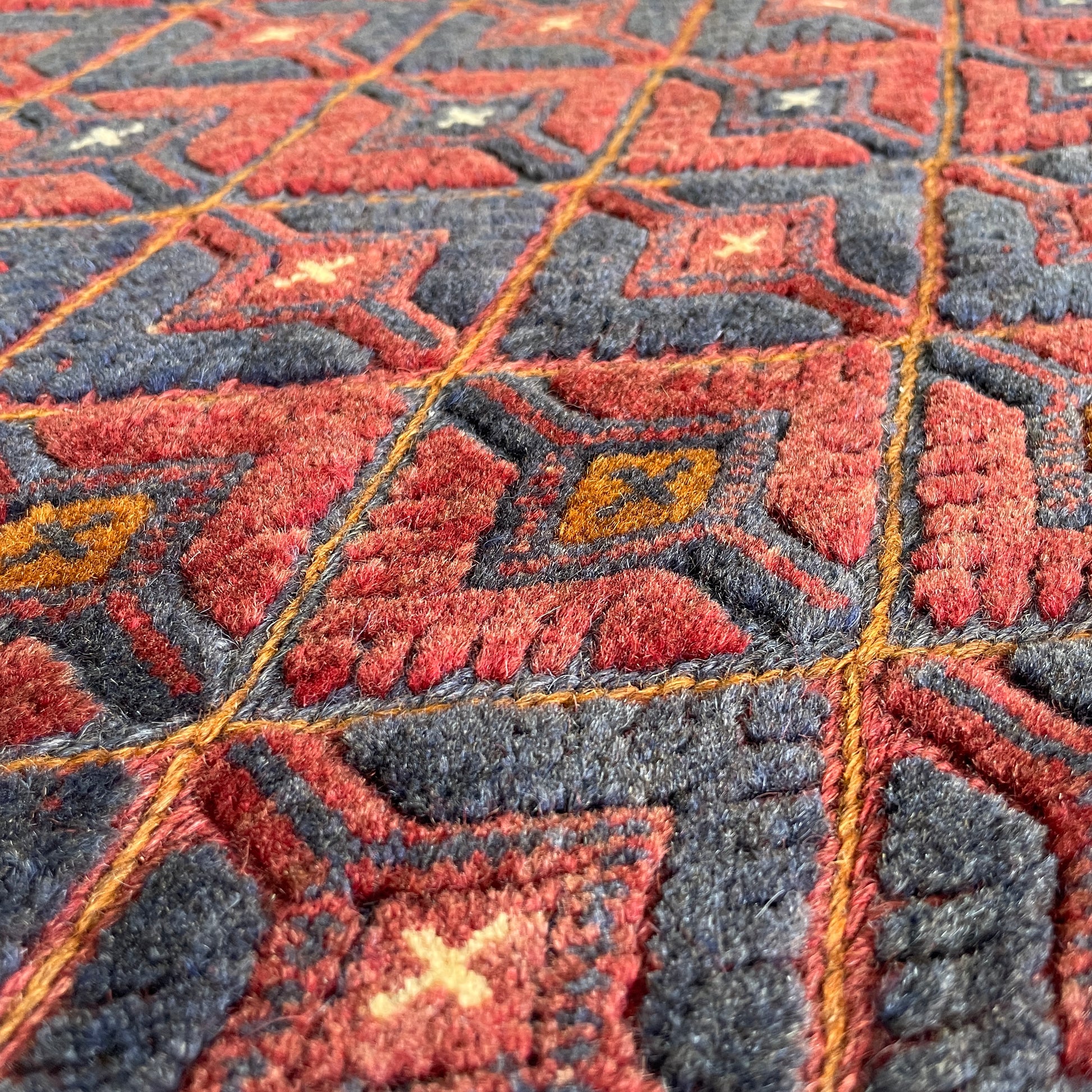 201 x 153 cm | Afghan Fine Mushwani Rug