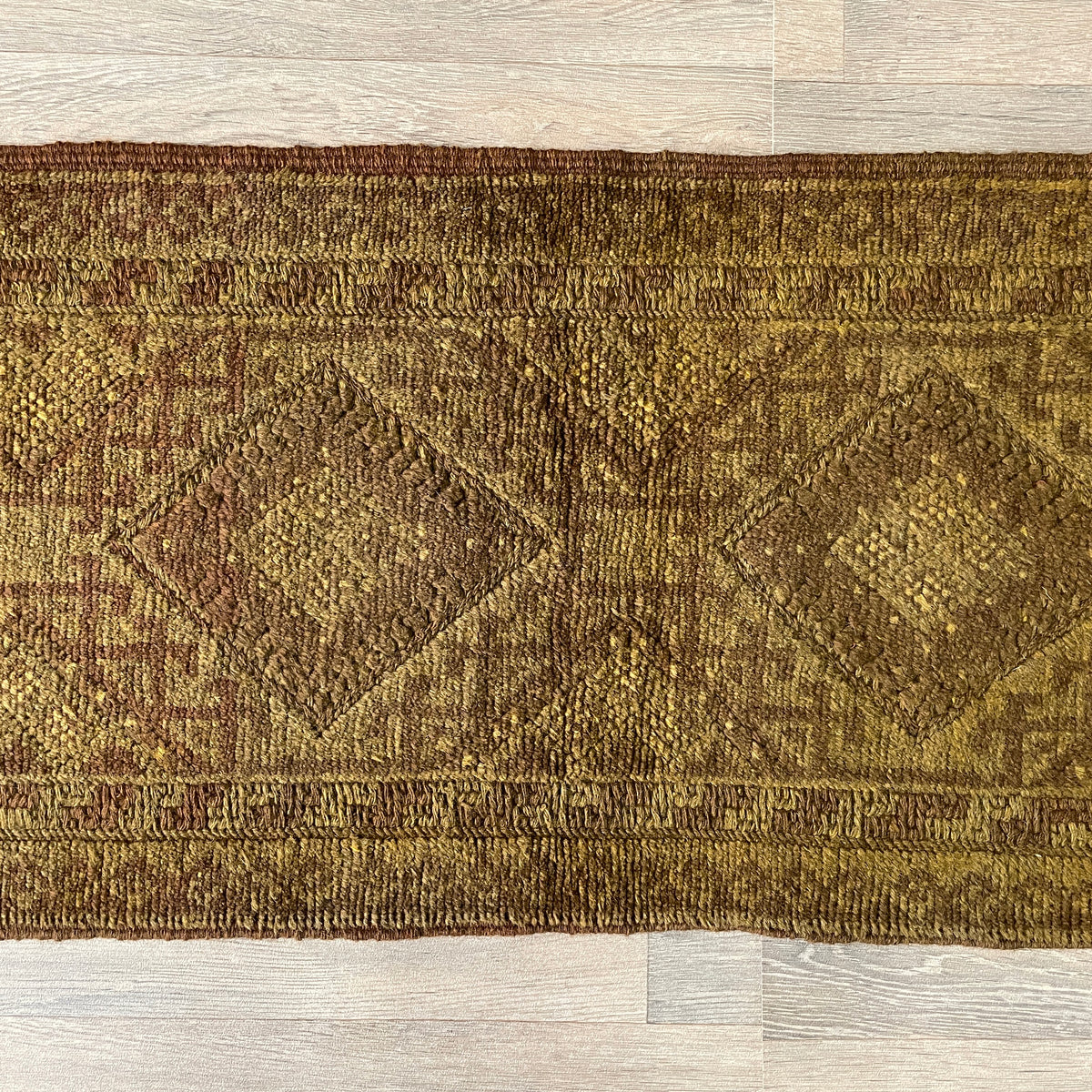 Afghan Mushwani Runner