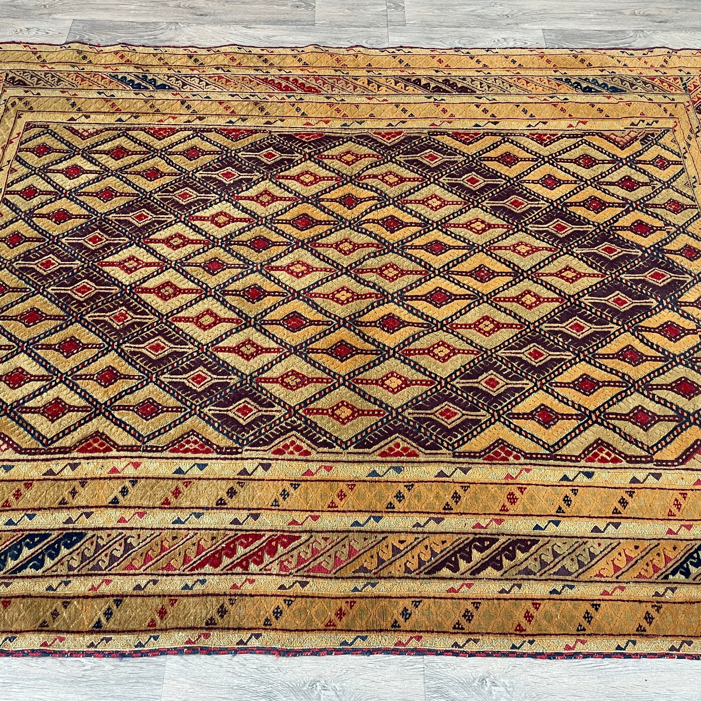 196 x 149 cm | Afghan Fine Mushwani Rug (Belgian Wool)