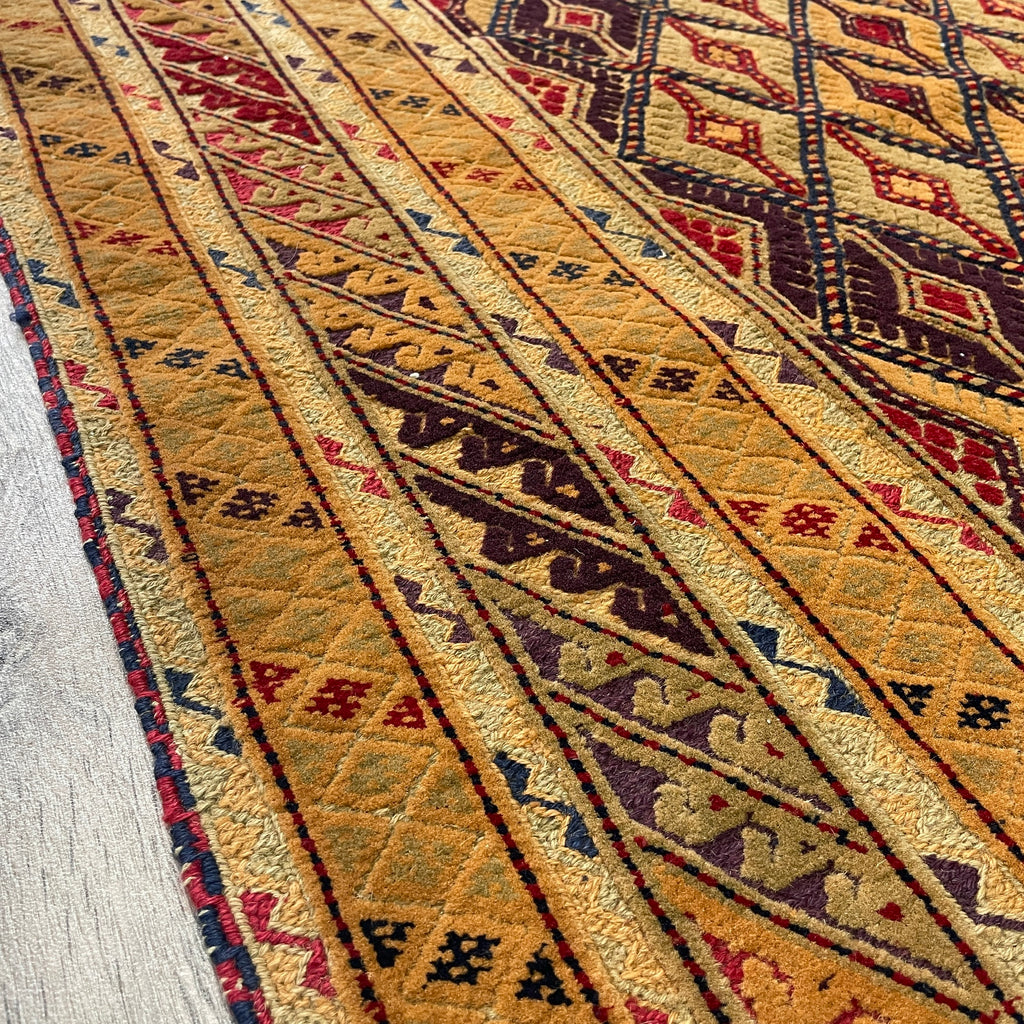 196 x 149 cm | Afghan Fine Mushwani Rug (Belgian Wool)