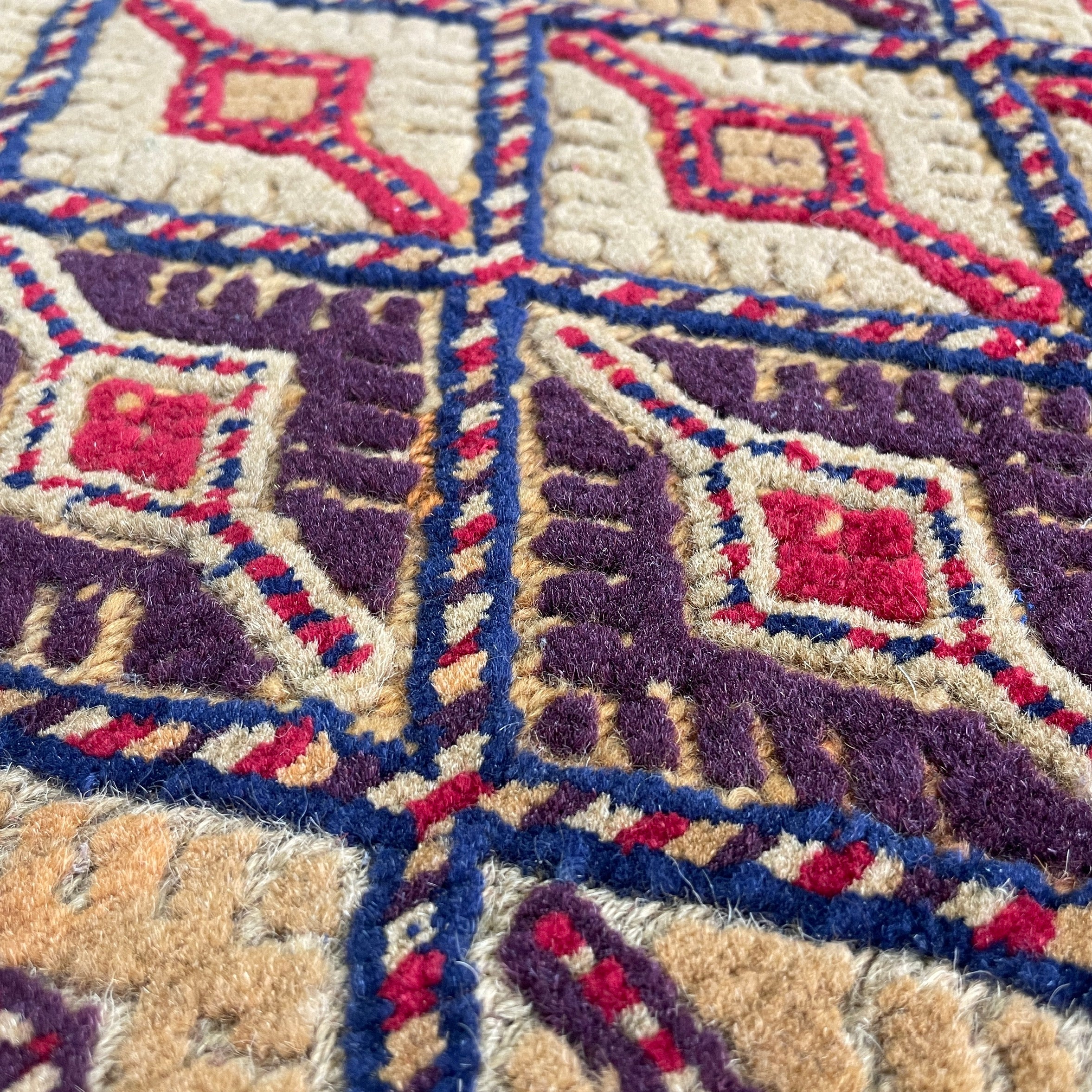 196 x 149 cm | Afghan Fine Mushwani Rug (Belgian Wool)