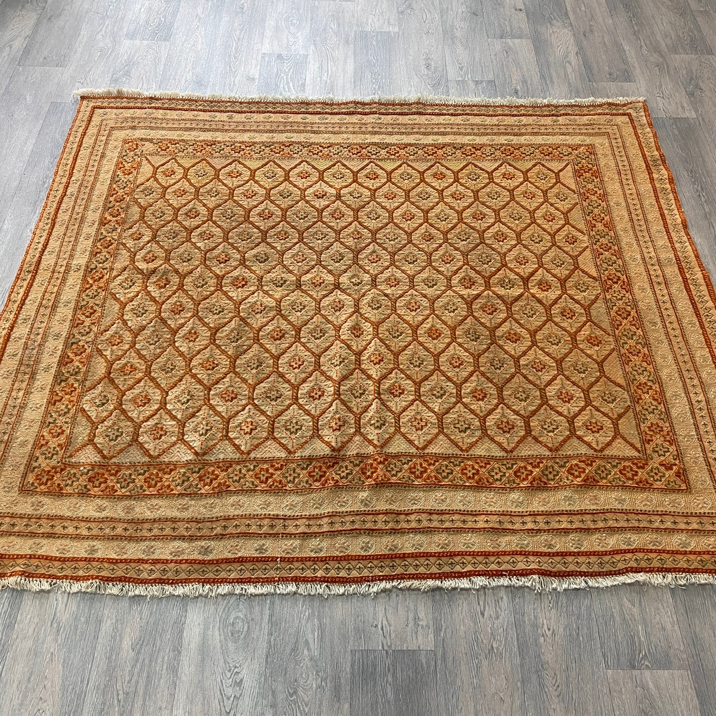 192 x 170 cm | Afghan Fine Mushwani Rug (Belgian Wool)