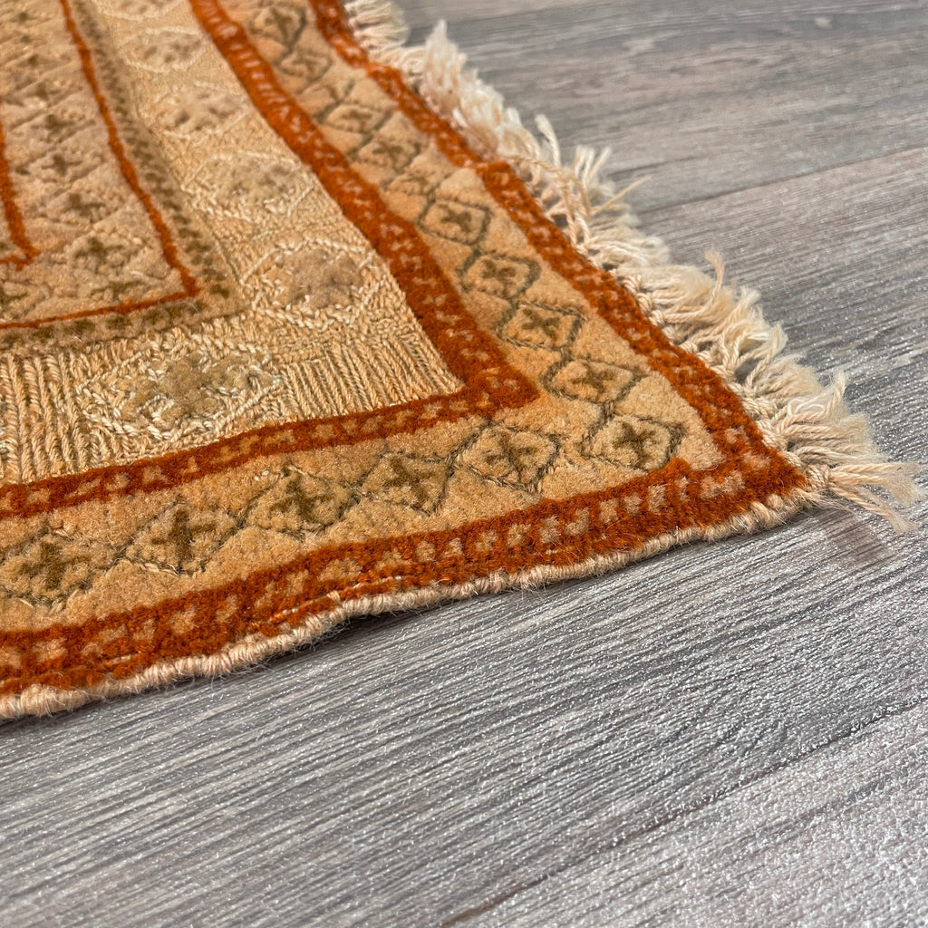 192 x 170 cm | Afghan Fine Mushwani Rug (Belgian Wool)