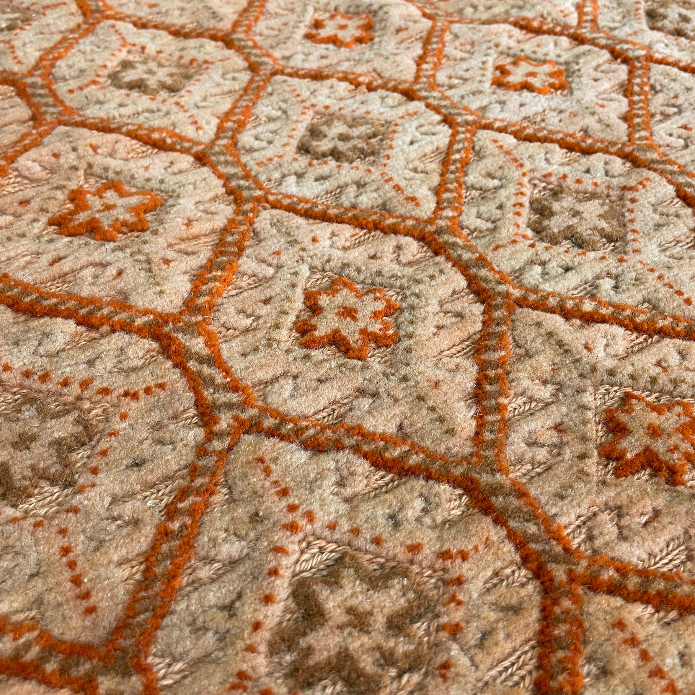 192 x 170 cm | Afghan Fine Mushwani Rug (Belgian Wool)