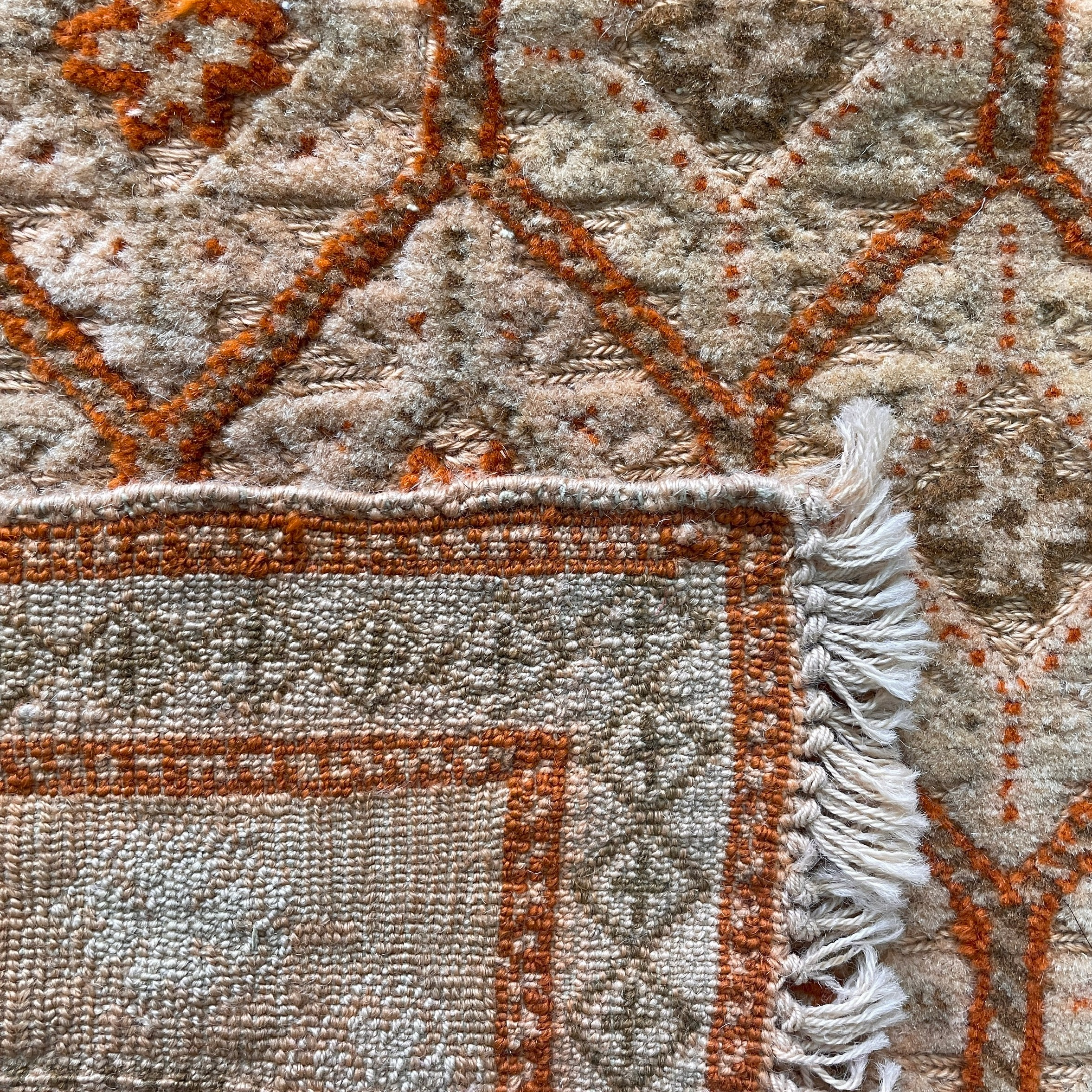 192 x 170 cm | Afghan Fine Mushwani Rug (Belgian Wool)