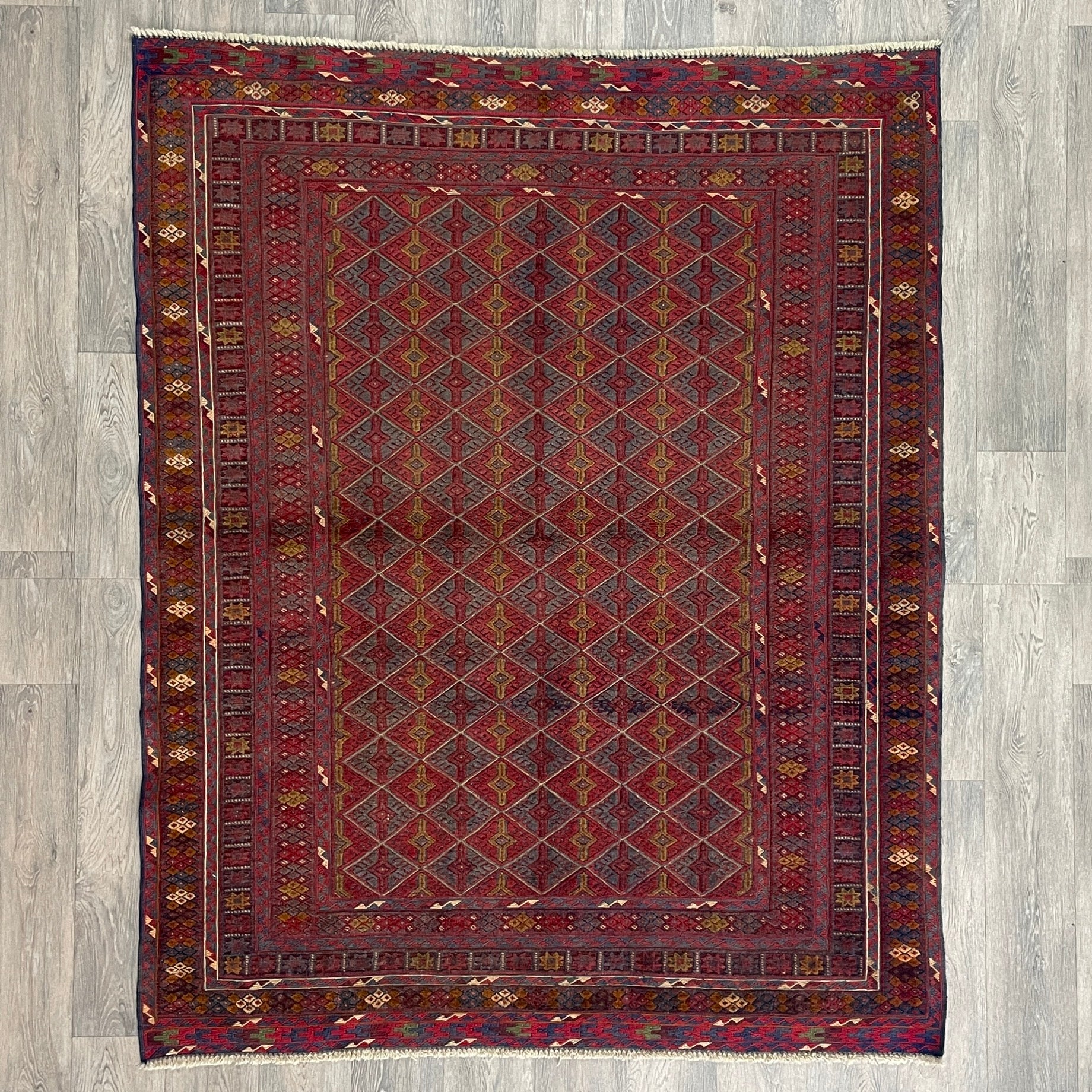 186 x 149 cm | Afghan Fine Mushwani Rug (Belgian Wool)