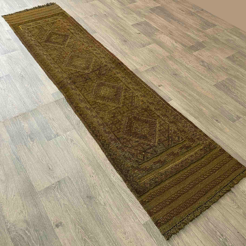 Afghan Mushwani Runner