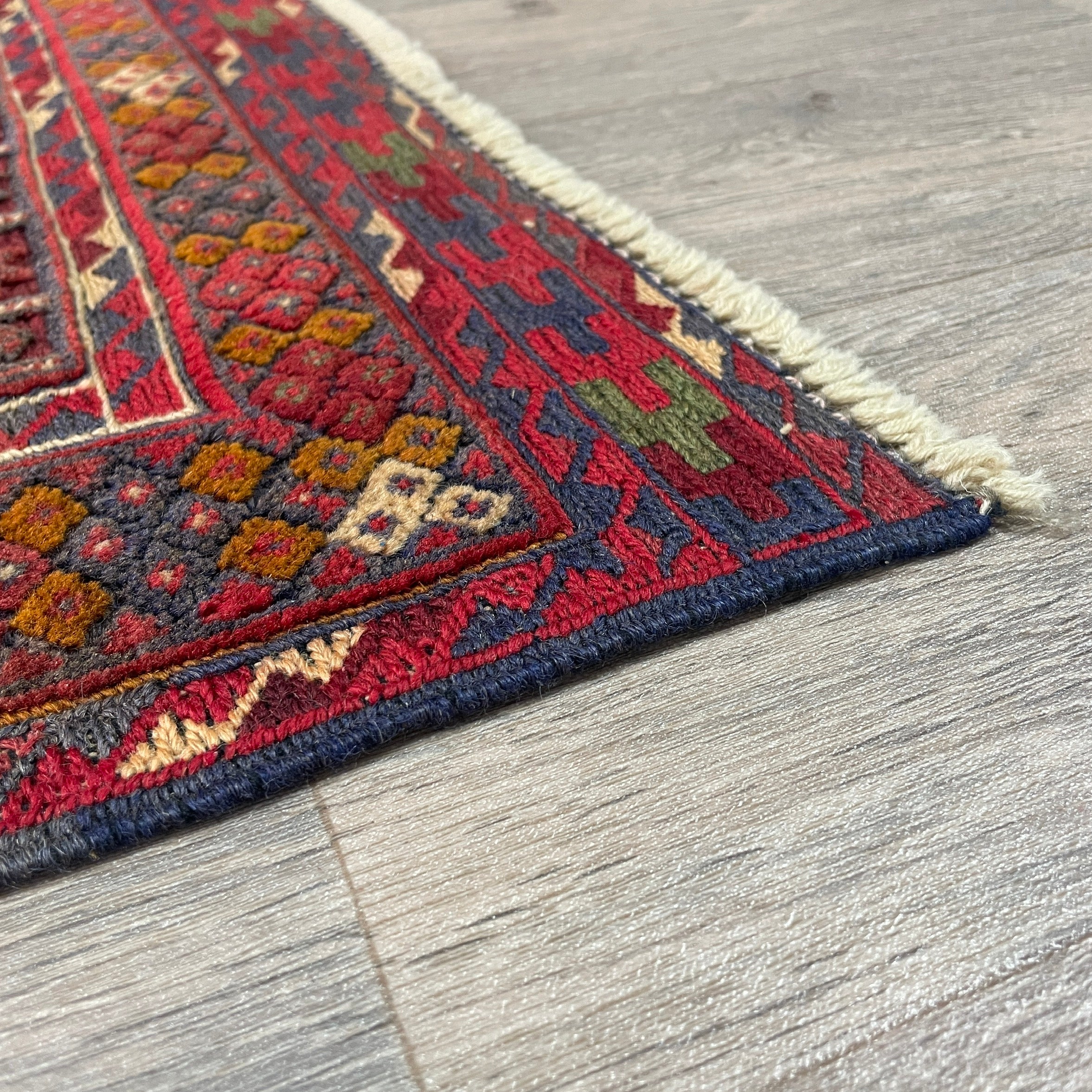 186 x 149 cm | Afghan Fine Mushwani Rug (Belgian Wool)