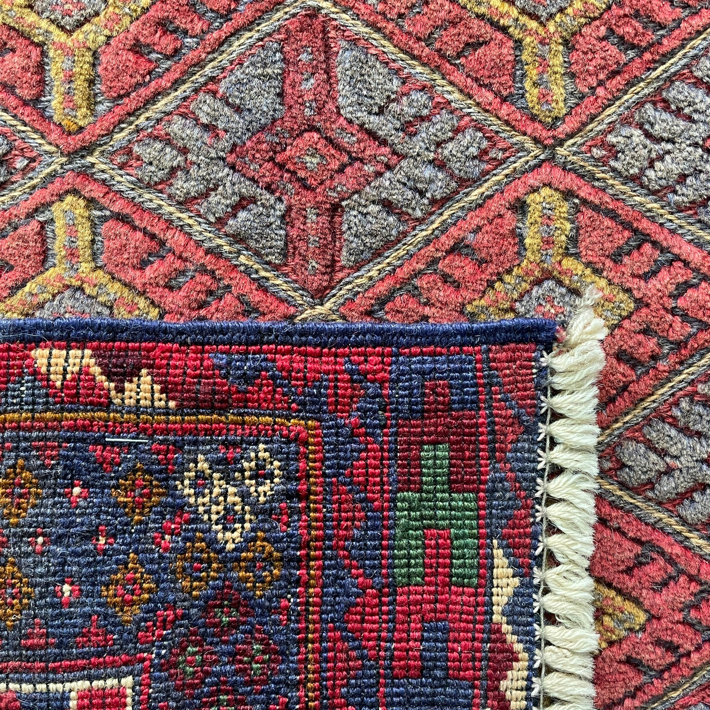 186 x 149 cm | Afghan Fine Mushwani Rug (Belgian Wool)