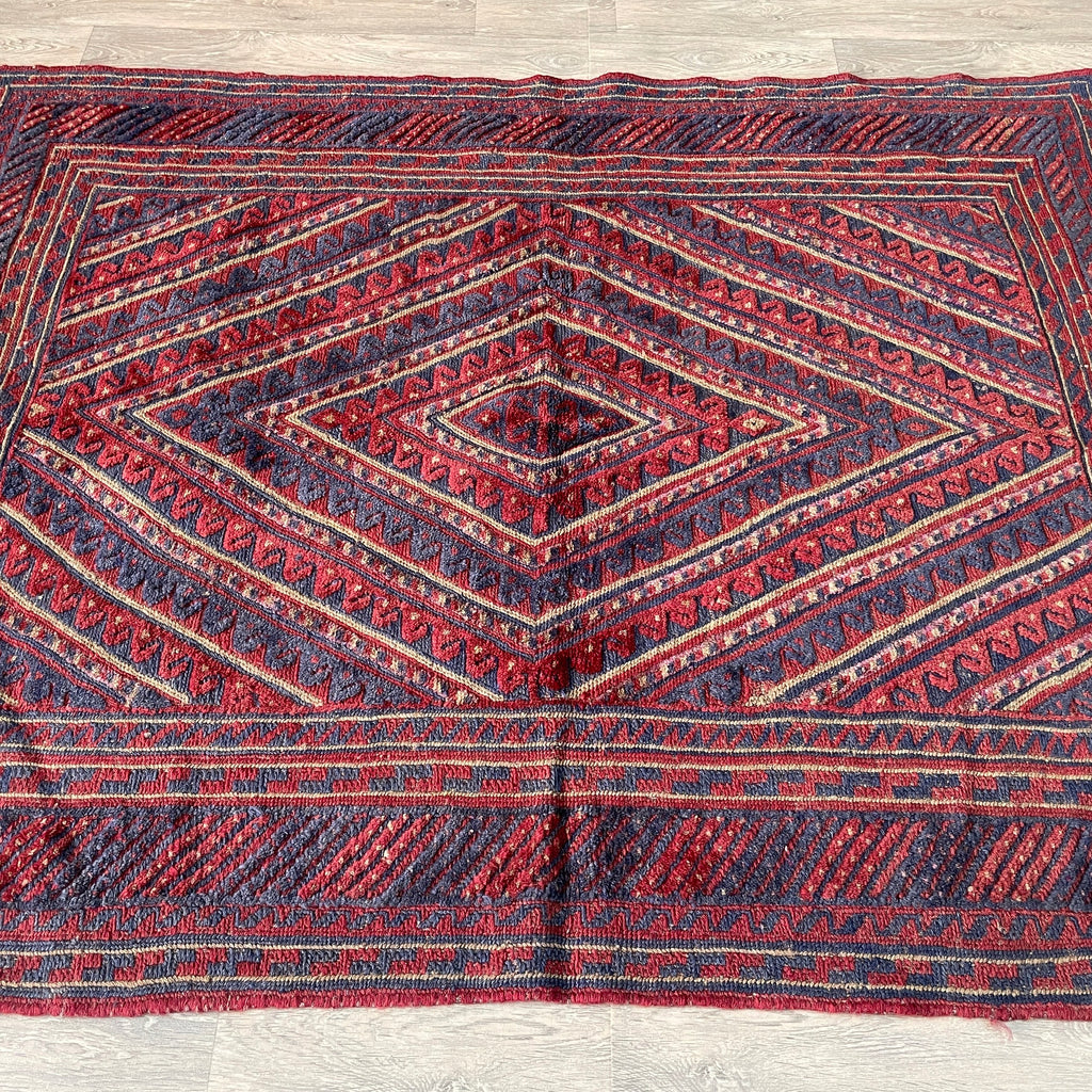 188 x 143 cm | Afghan Mushwani Rug