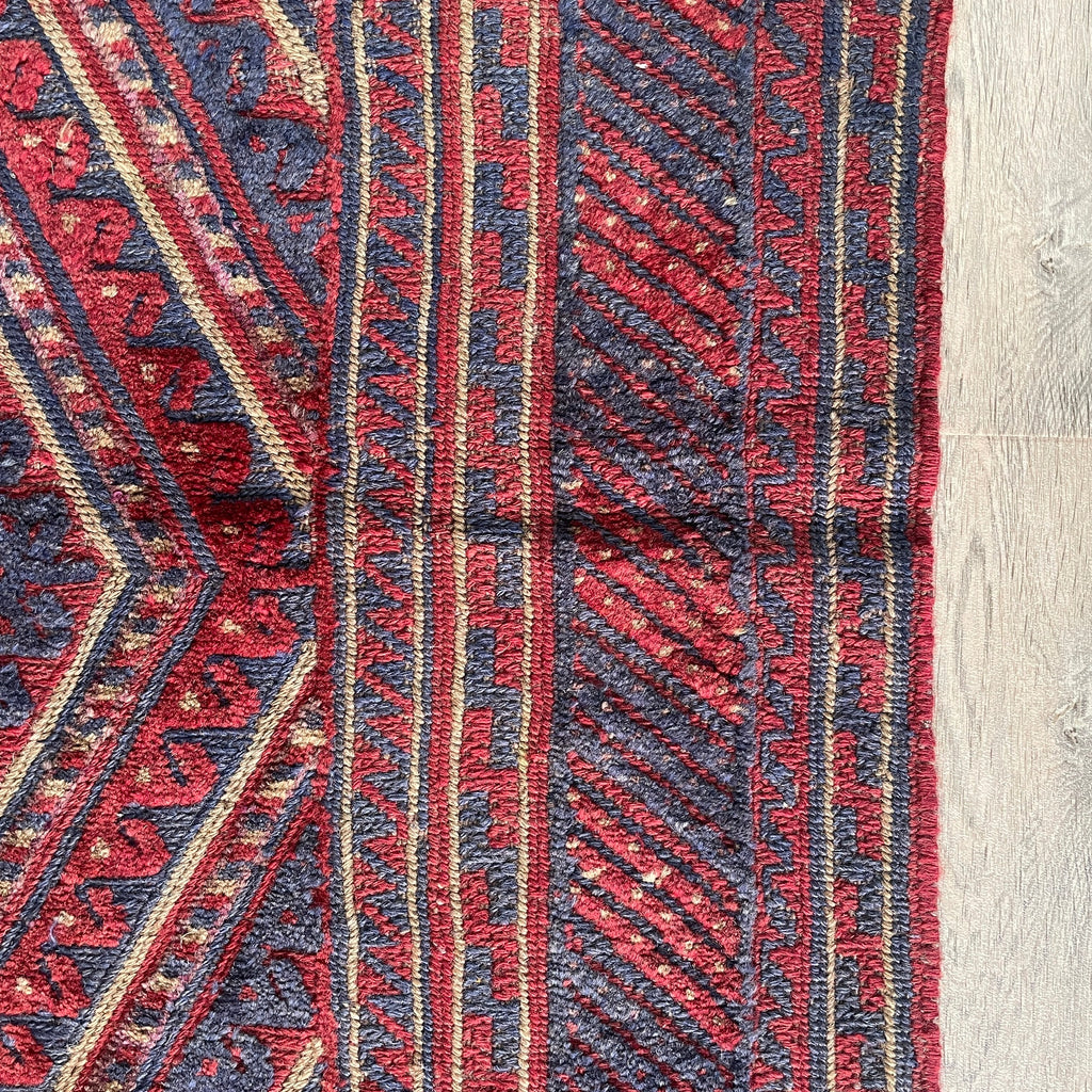 188 x 143 cm | Afghan Mushwani Rug