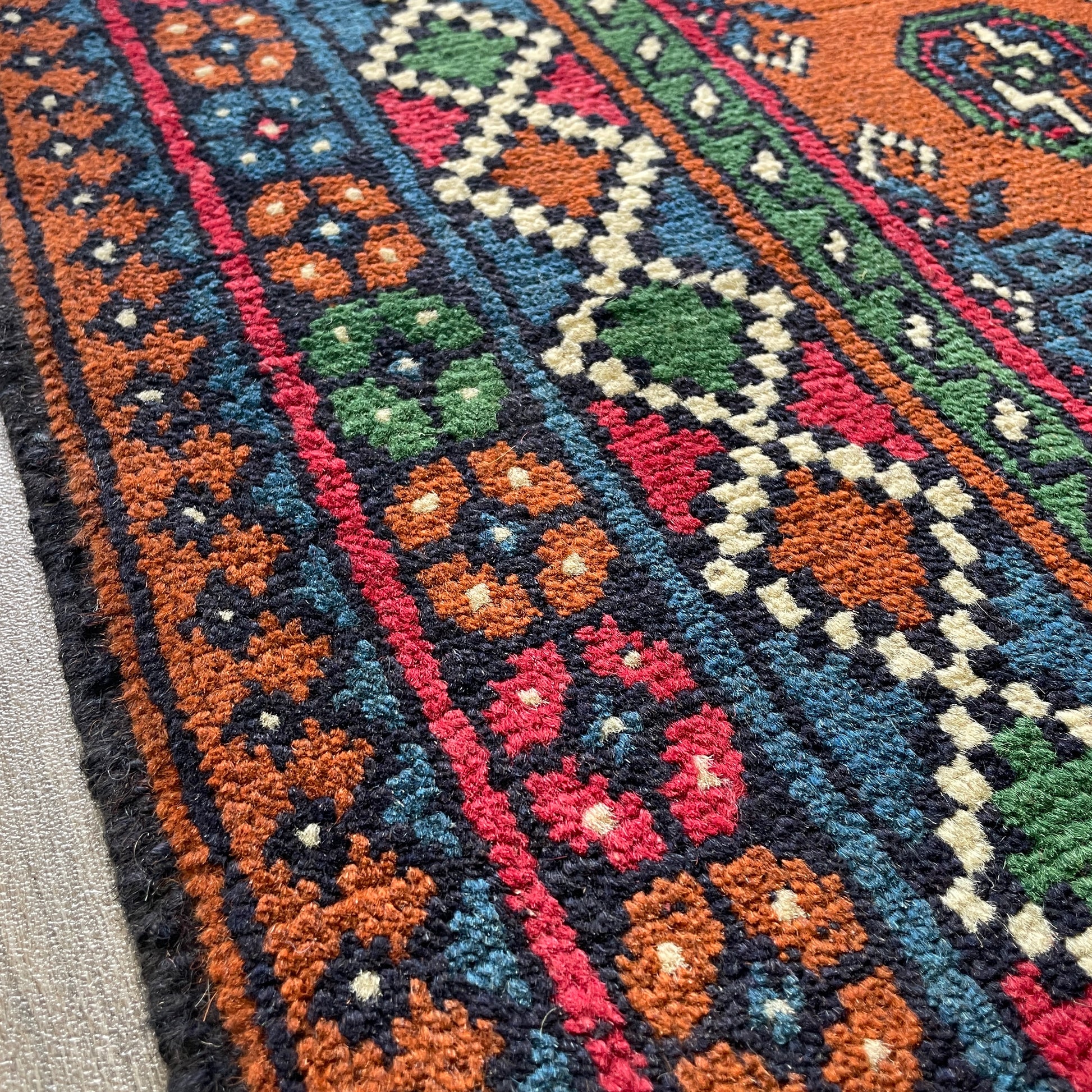 126 x 83 cm | Afghan Aqcha Rug