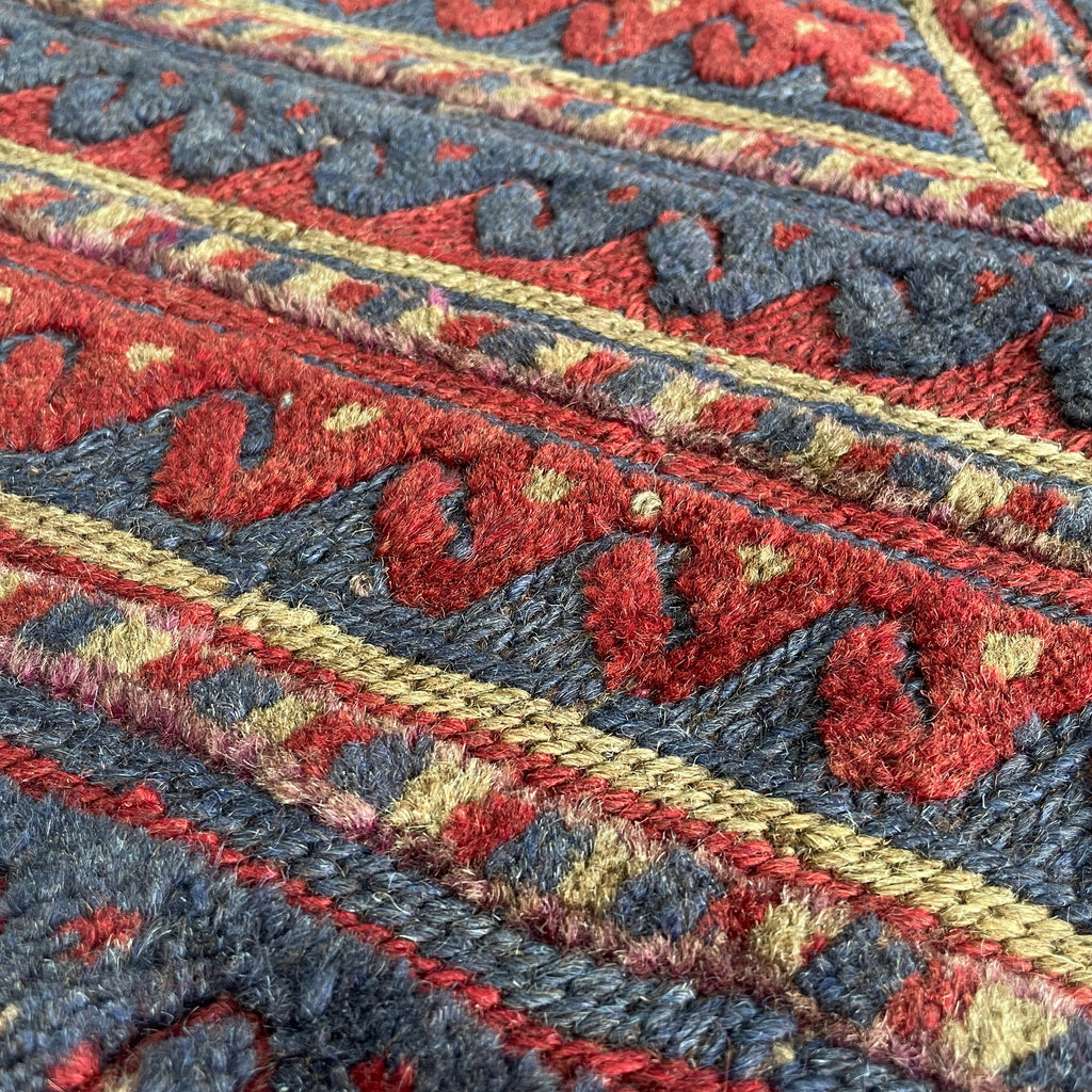 188 x 143 cm | Afghan Mushwani Rug
