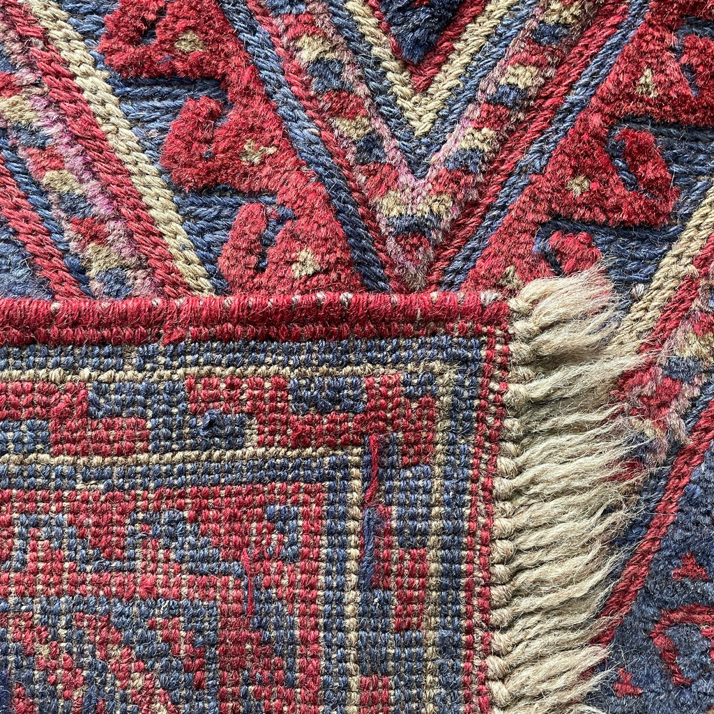 188 x 143 cm | Afghan Mushwani Rug