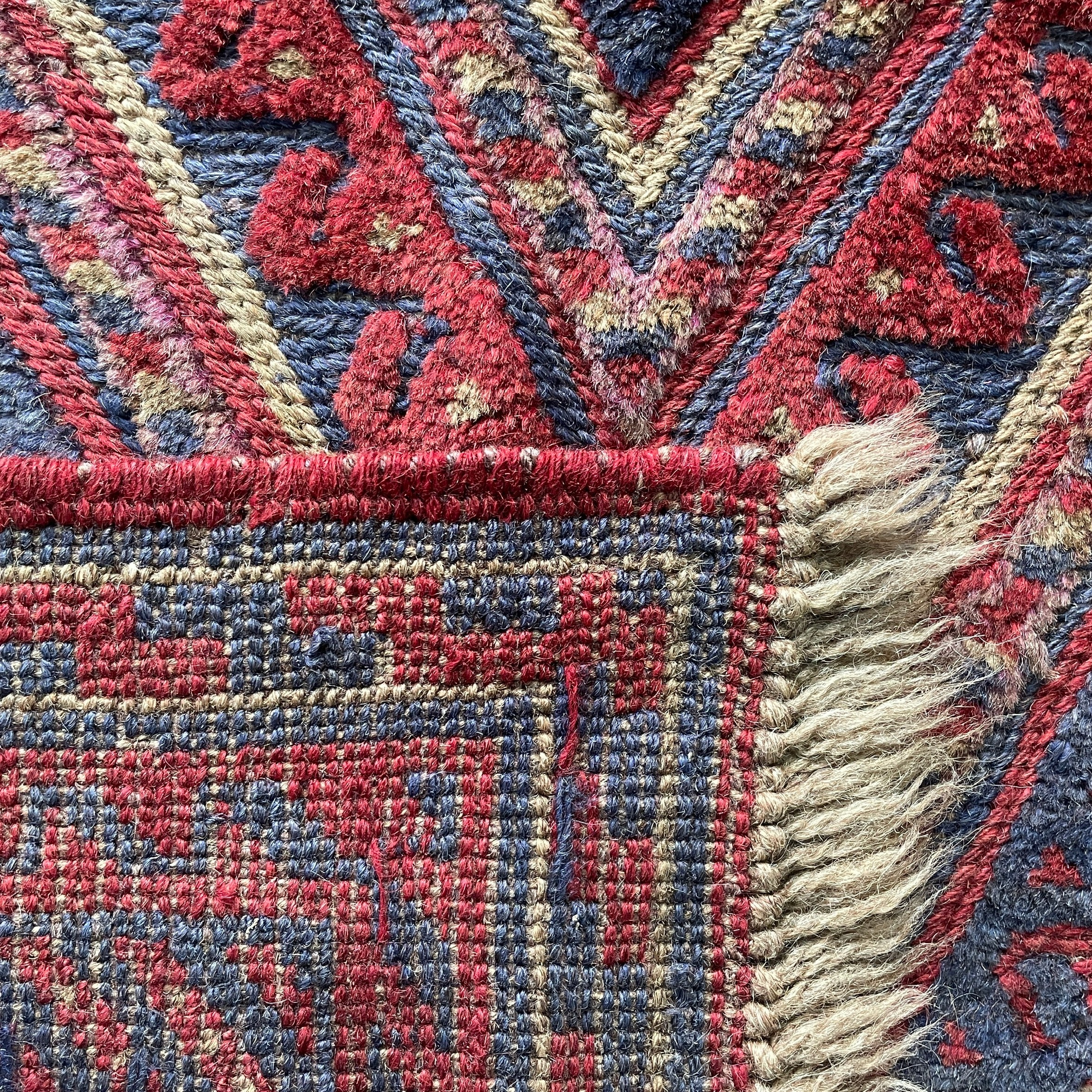 188 x 143 cm | Afghan Mushwani Rug